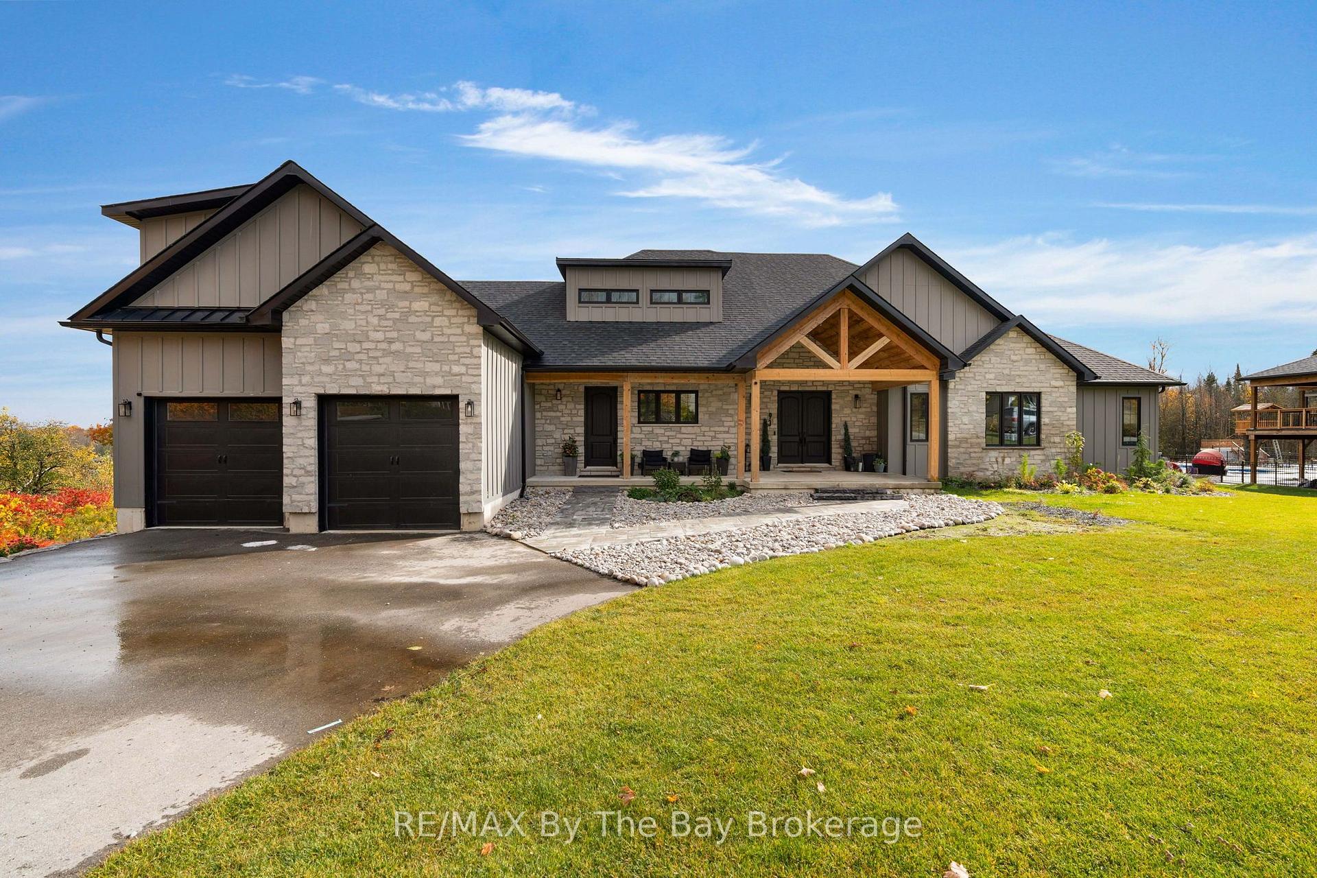 Photo 1 of 93 Moonstone Road E, Oro-Medonte, Moonstone — HOMEH