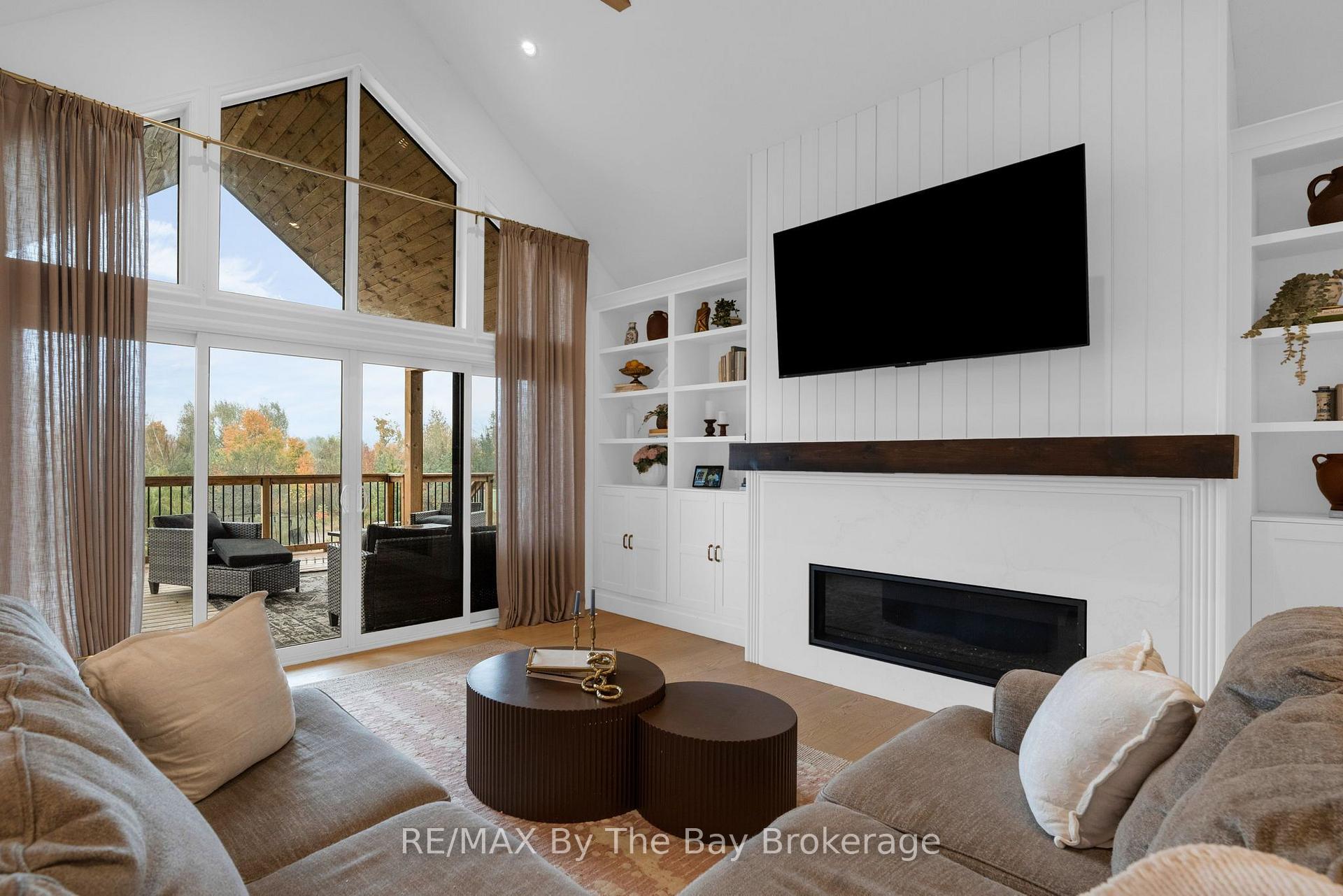 Photo 7 of 93 Moonstone Road E, Oro-Medonte, Moonstone — HOMEH