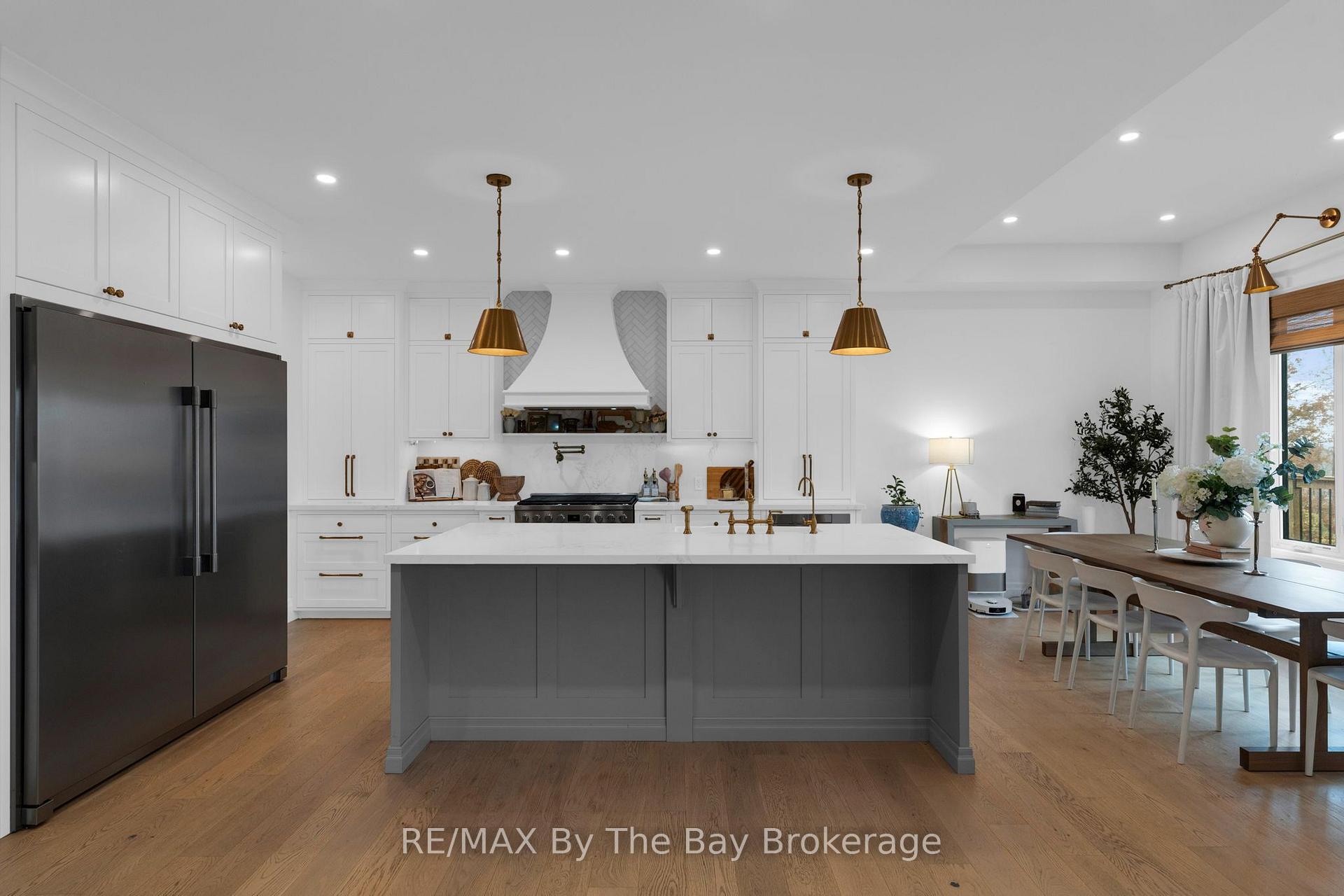 Photo 10 of 93 Moonstone Road E, Oro-Medonte, Moonstone — HOMEH