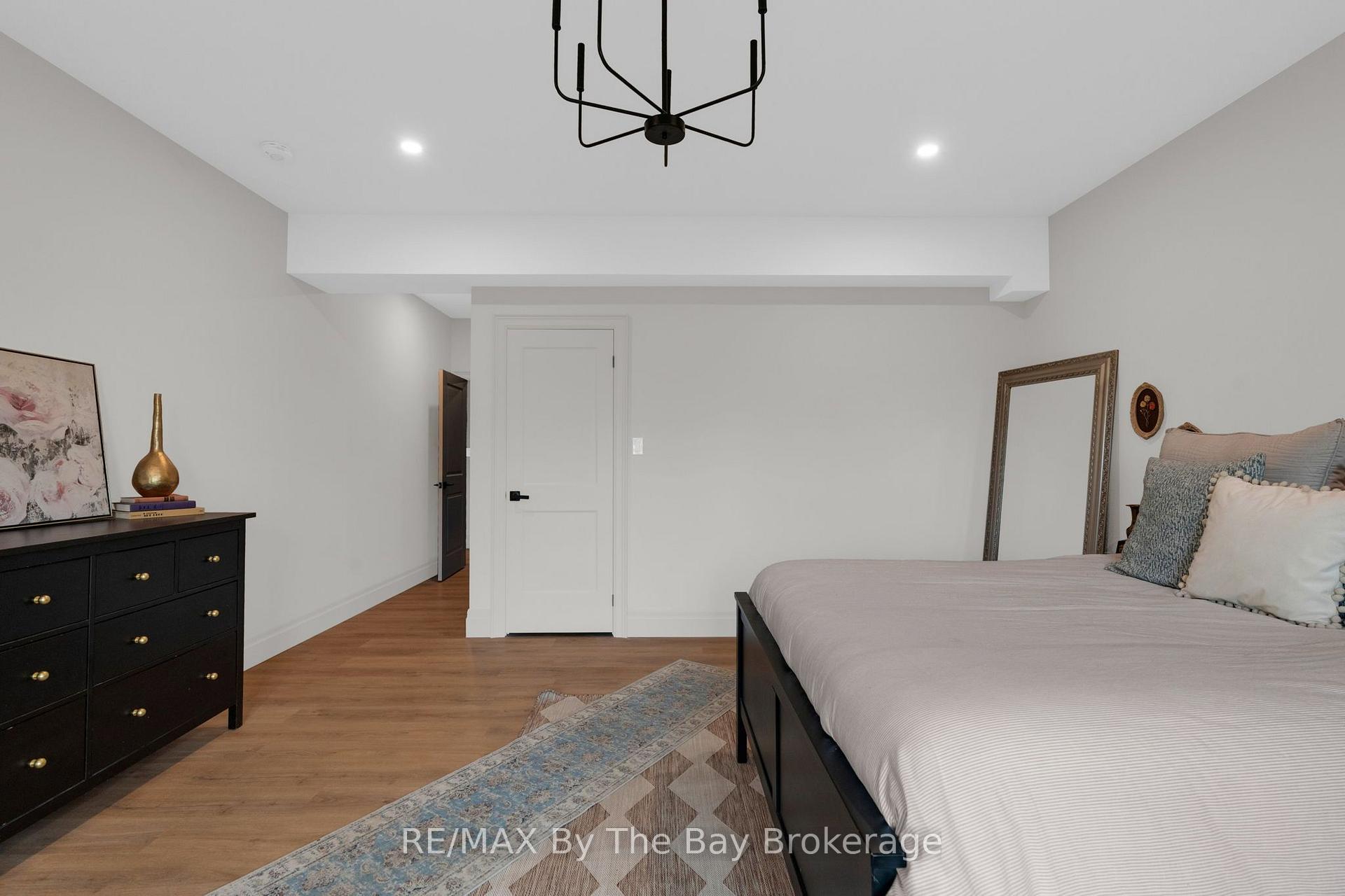Photo 34 of 93 Moonstone Road E, Oro-Medonte, Moonstone — HOMEH