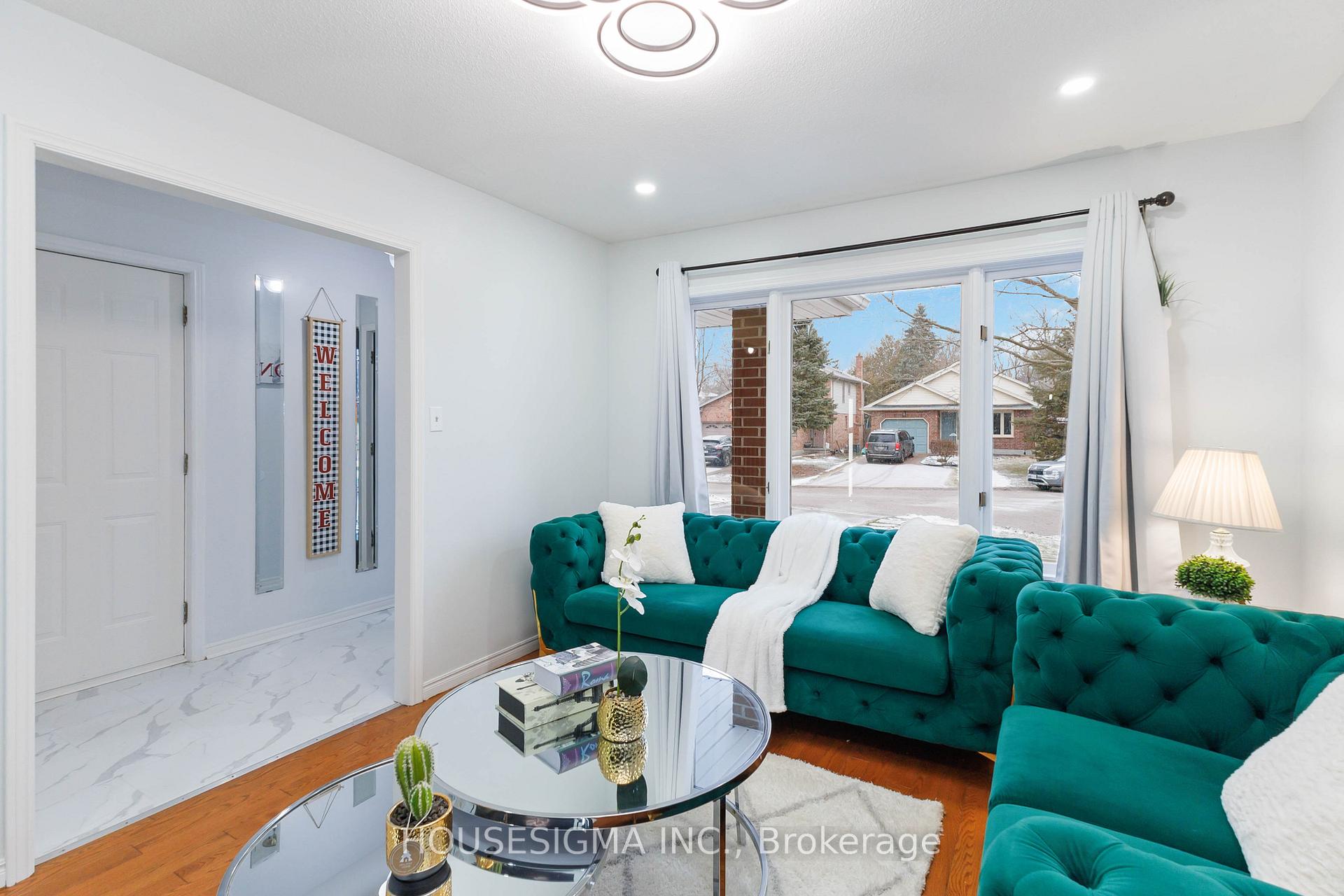 Photo 6 of 220 Killarney Grove, London, North H — HOMEH