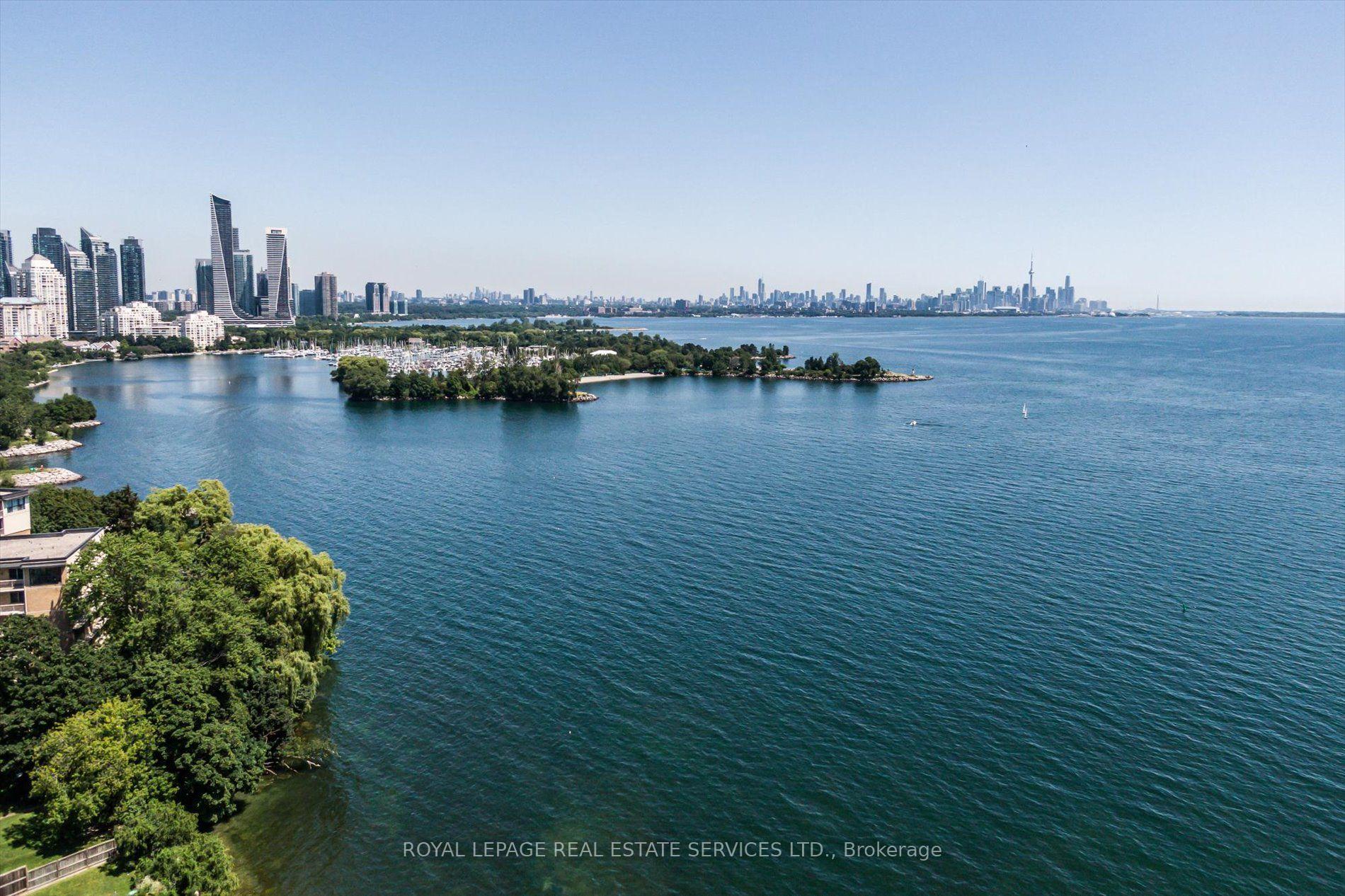 Photo 48 of 25 Miles Road, Etobicoke, Mimico — HOMEH