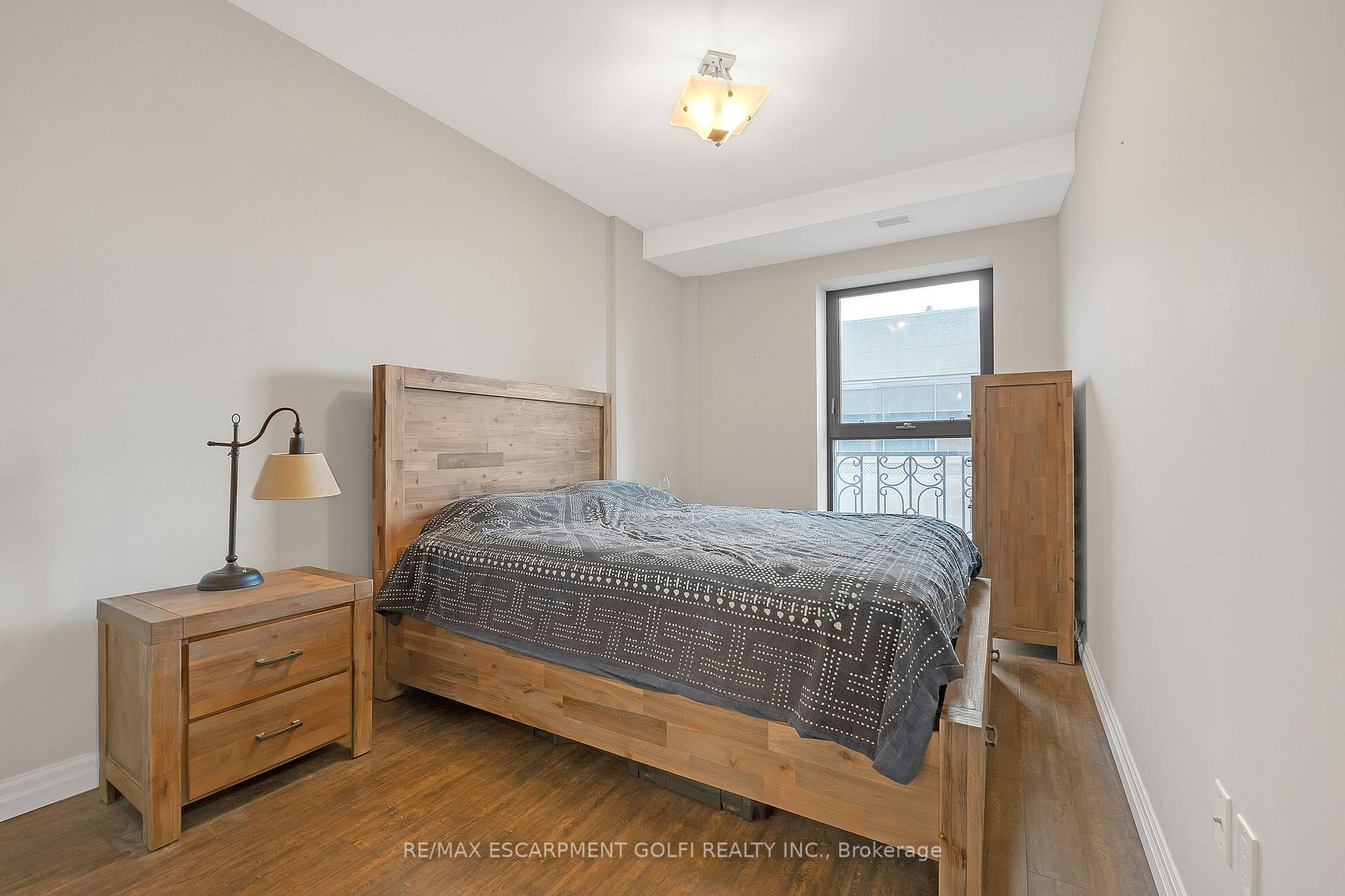 Photo 17 of Unit 1006, 112 King Street E, Hamilton, Beasley — HOMEH