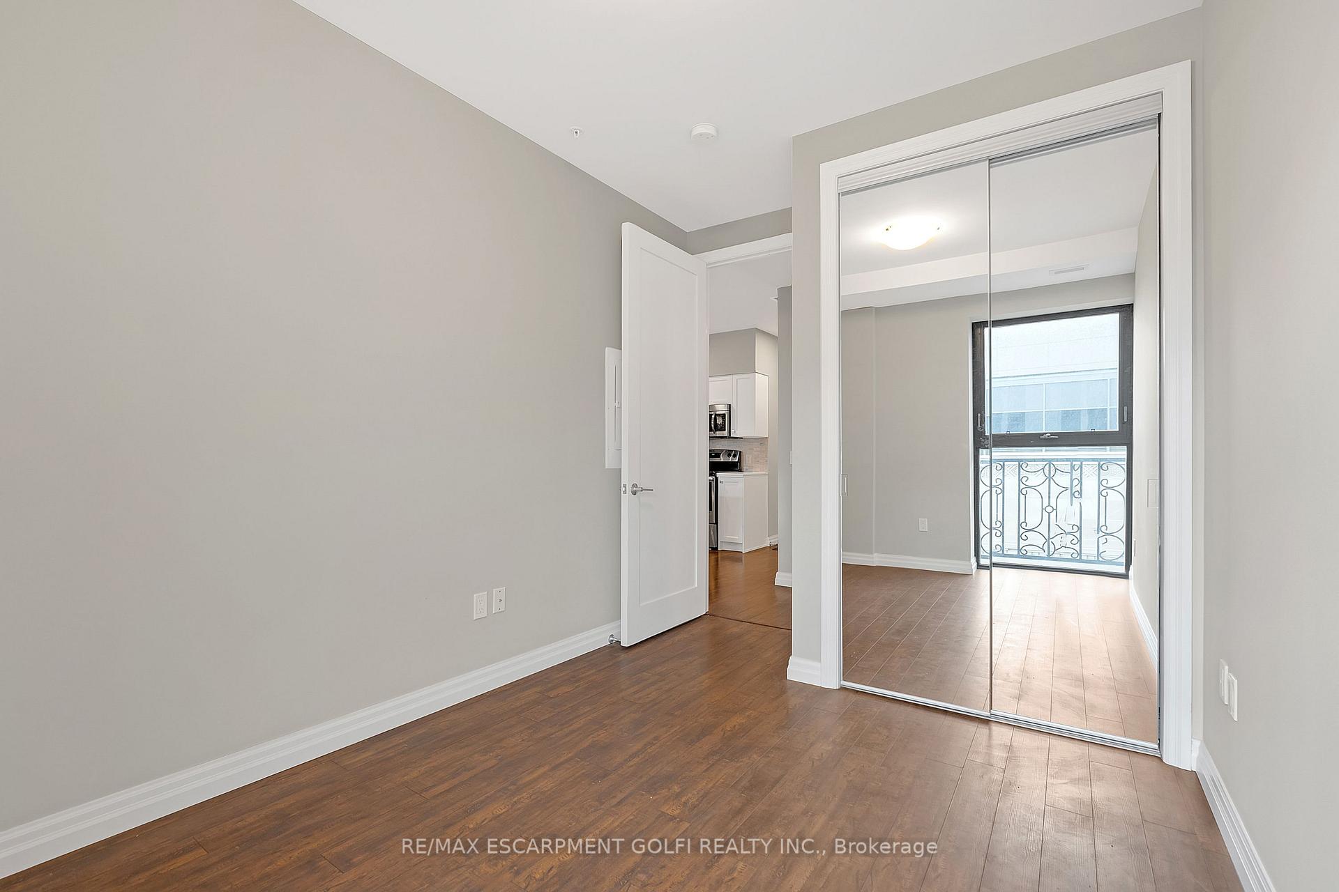 Photo 20 of Unit 1006, 112 King Street E, Hamilton, Beasley — HOMEH