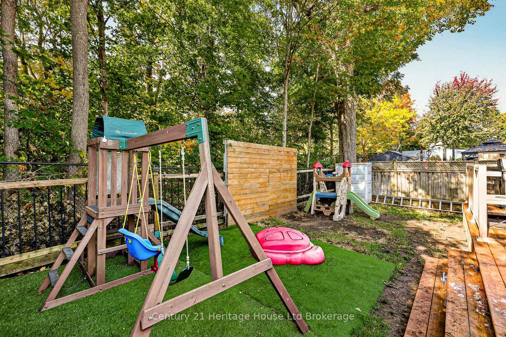 Photo 42 of 10 Potters Way, Woodstock, Woodstock - South — HOMEH