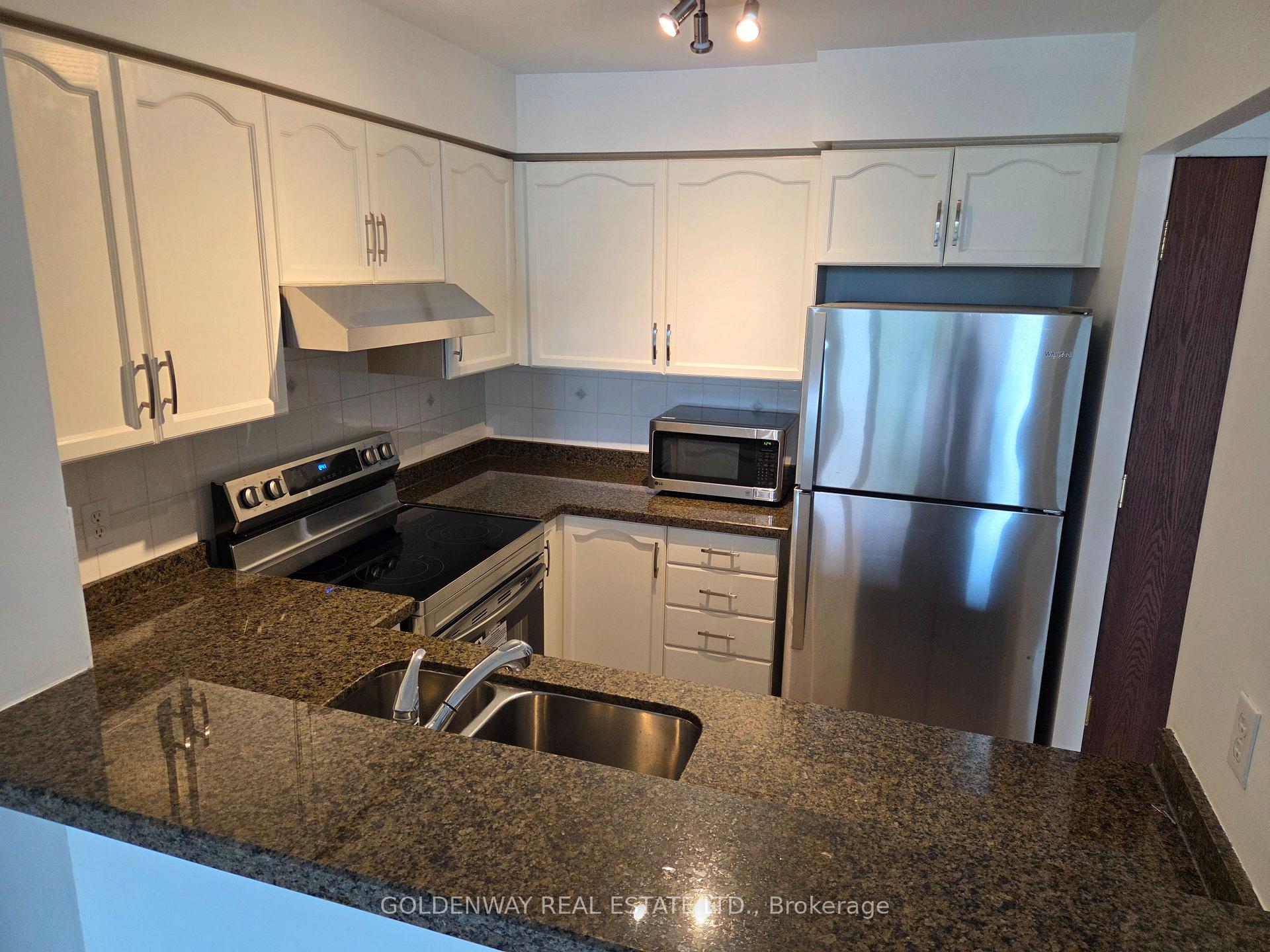 Photo 10 of Unit 402, 18 Pemberton Avenue, North York, Newtonbrook East — HOMEH