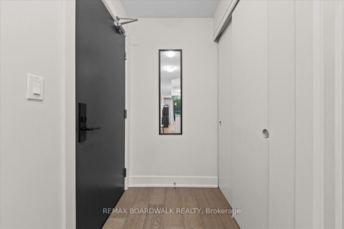 Photo 3 of Unit 112, 255 Bay Street E, Ottawa, Ottawa Centre — HOMEH