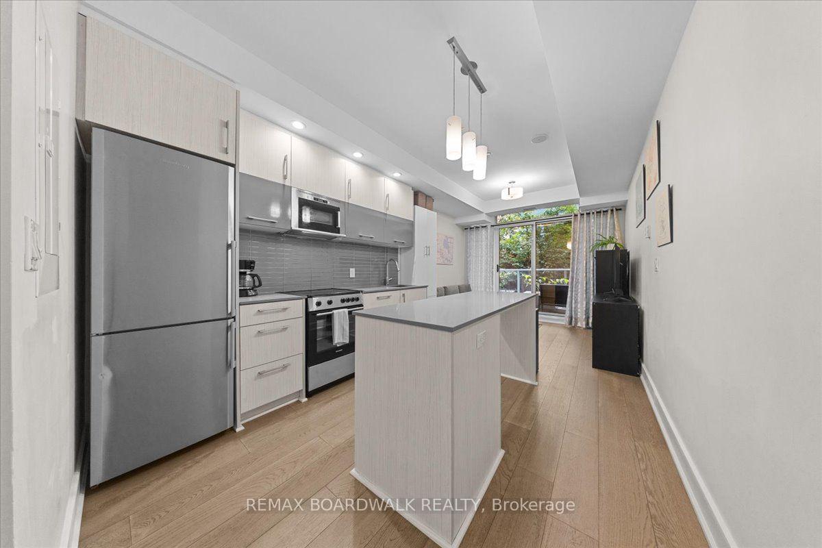 Photo 5 of Unit 112, 255 Bay Street E, Ottawa, Ottawa Centre — HOMEH