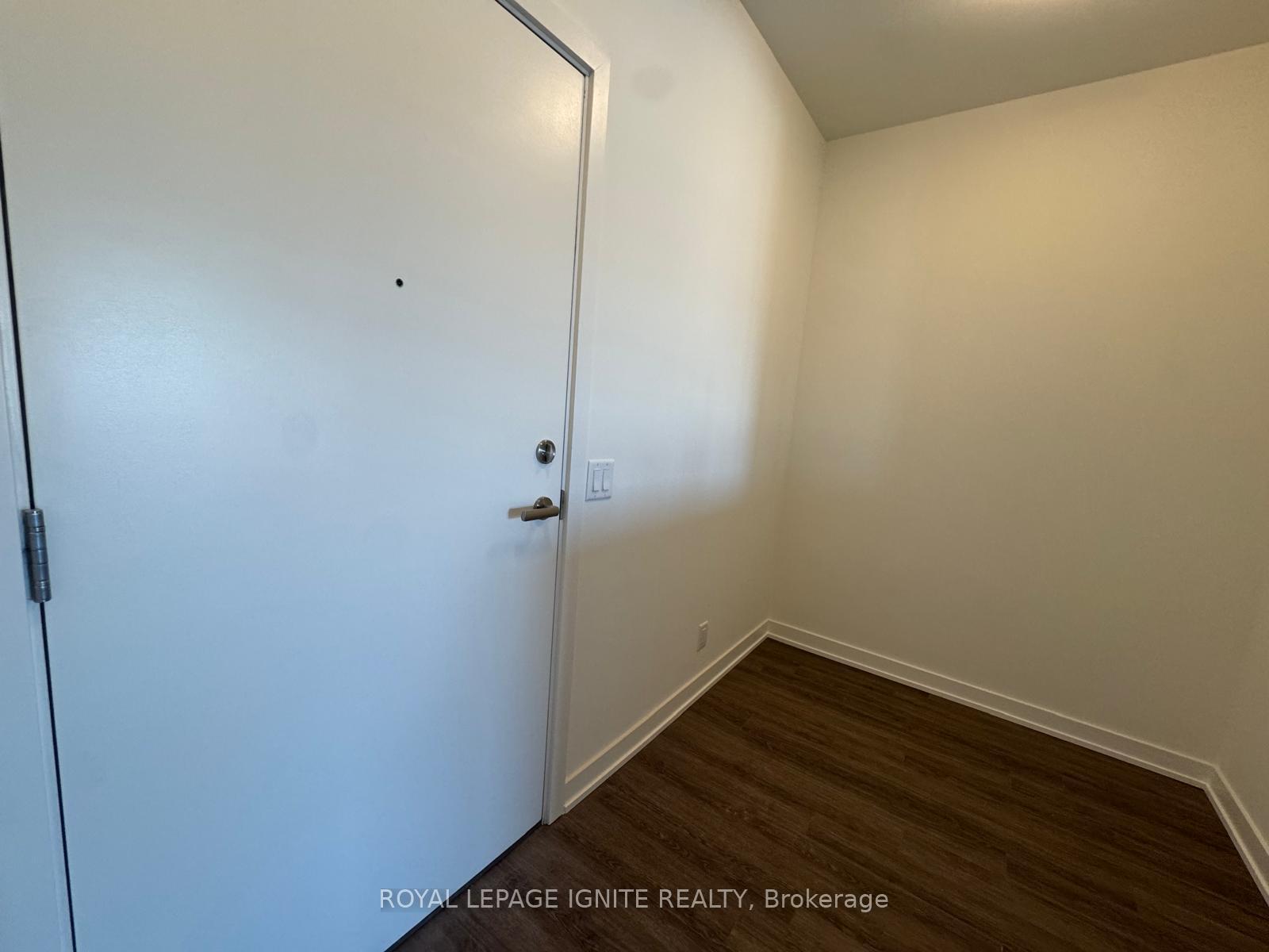 Photo 6 of Unit 810, 51 Clarington Boulevard, Clarington, Bowmanville — HOMEH