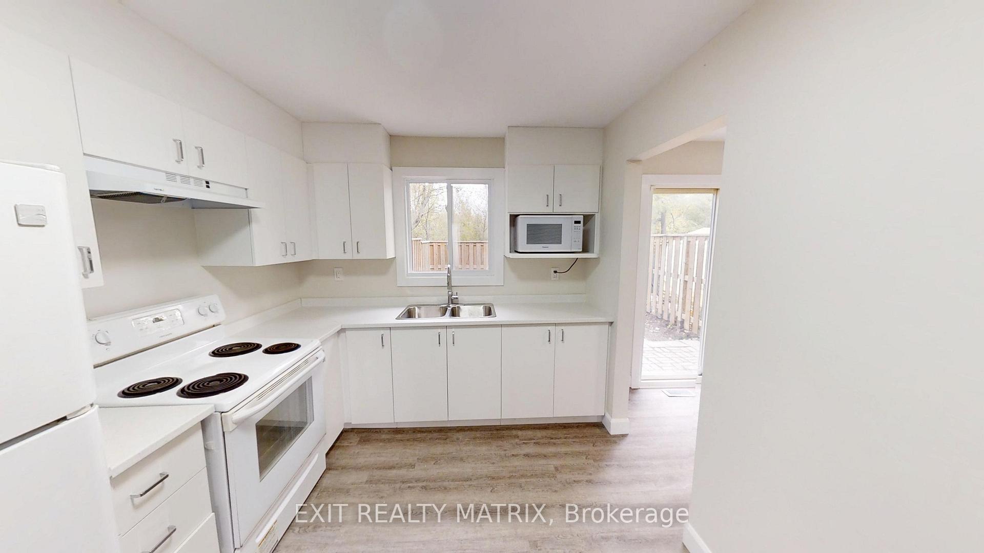 Photo 6 of 3217 Bannon Way, Ottawa, Blossom Park/Kemp Park/Findlay Creek — HOMEH