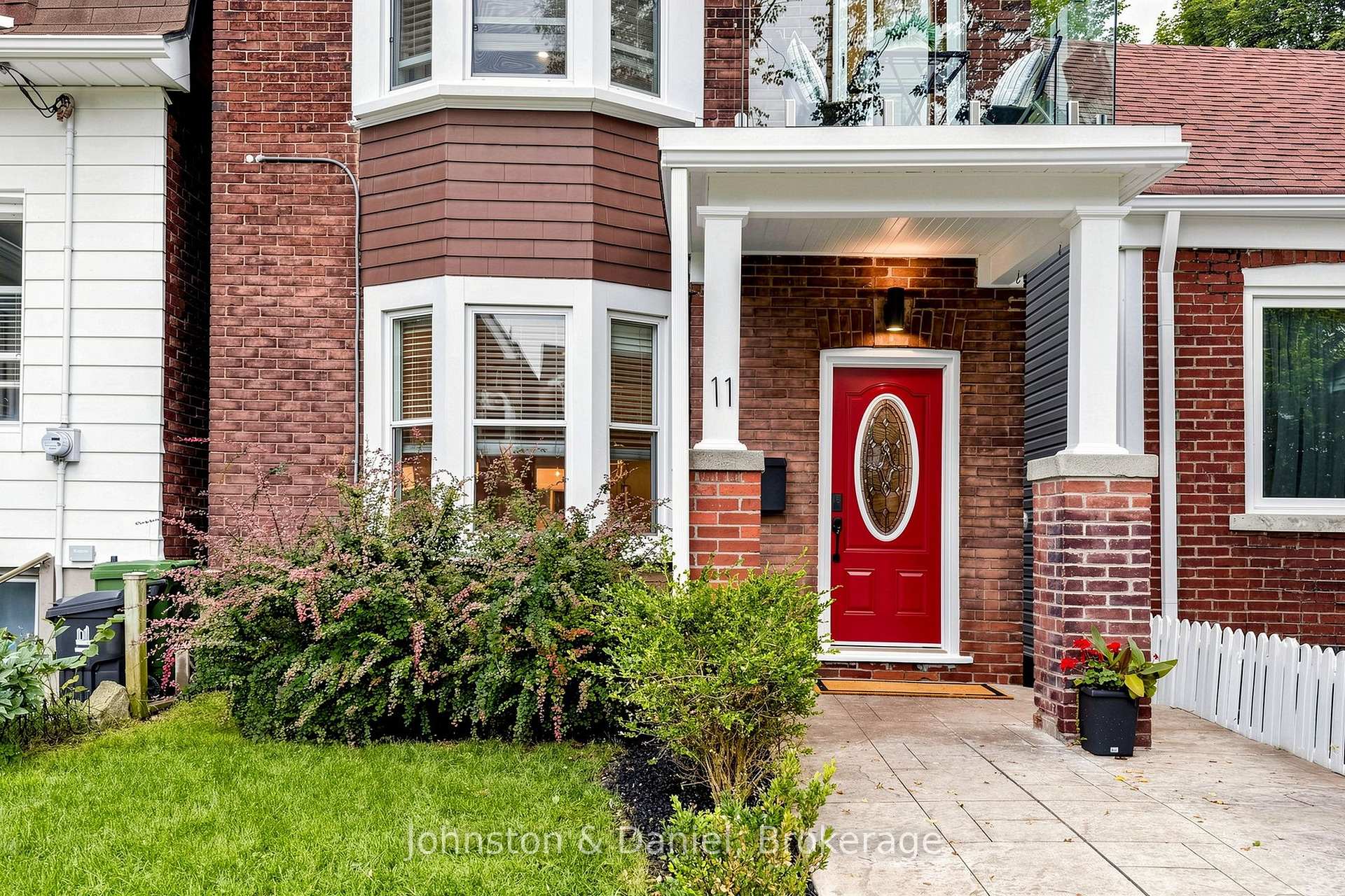 Photo 45 of 11 Ashland Avenue, Toronto, Woodbine Corridor — HOMEH