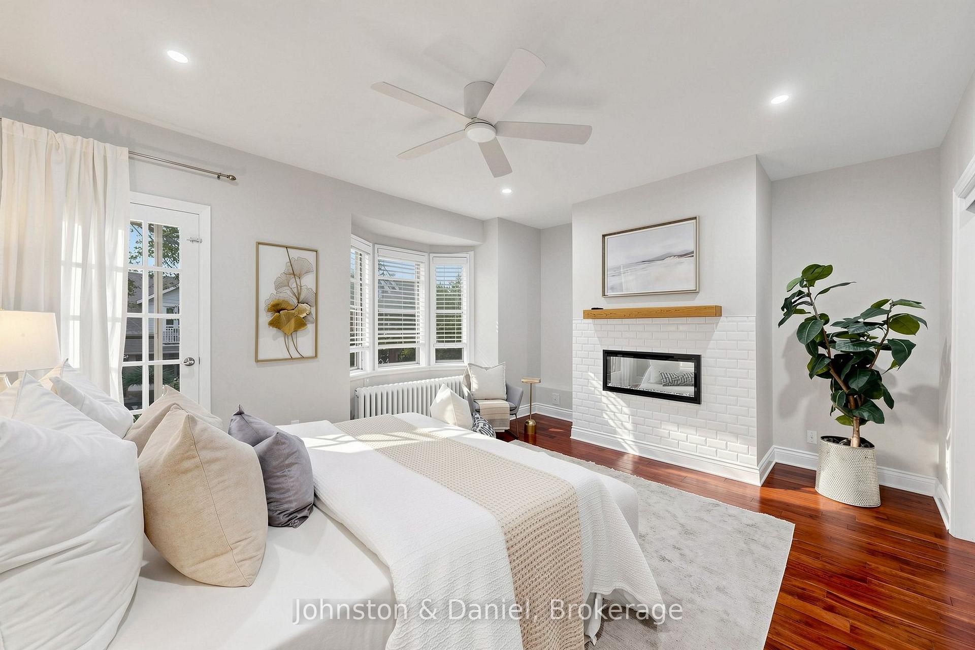 Photo 20 of 11 Ashland Avenue, Toronto, Woodbine Corridor — HOMEH