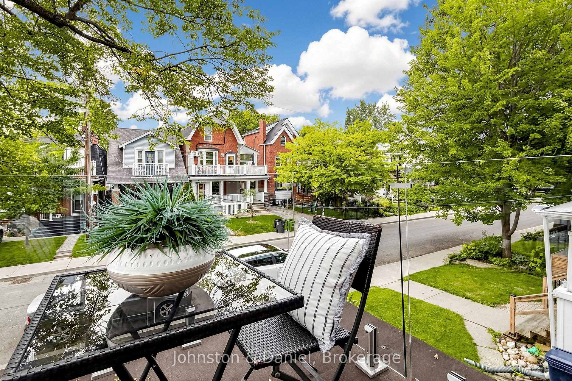 Photo 42 of 11 Ashland Avenue, Toronto, Woodbine Corridor — HOMEH