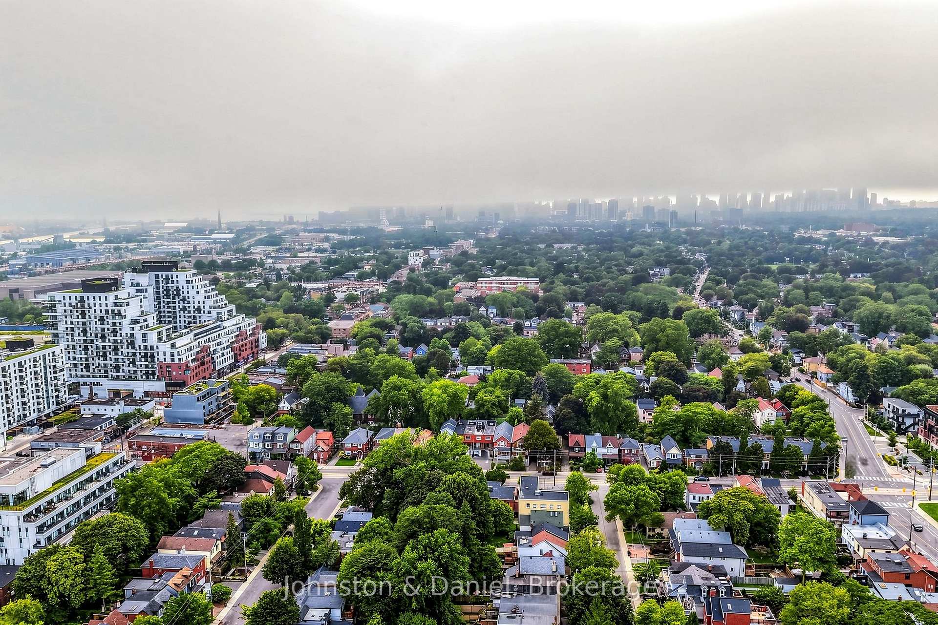 Photo 50 of 11 Ashland Avenue, Toronto, Woodbine Corridor — HOMEH