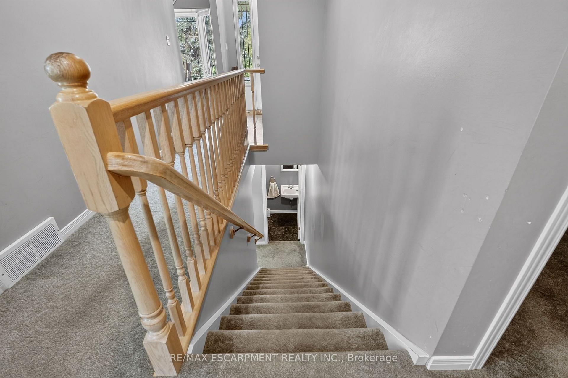 Photo 28 of 13 Barton Street, Haldimand — HOMEH