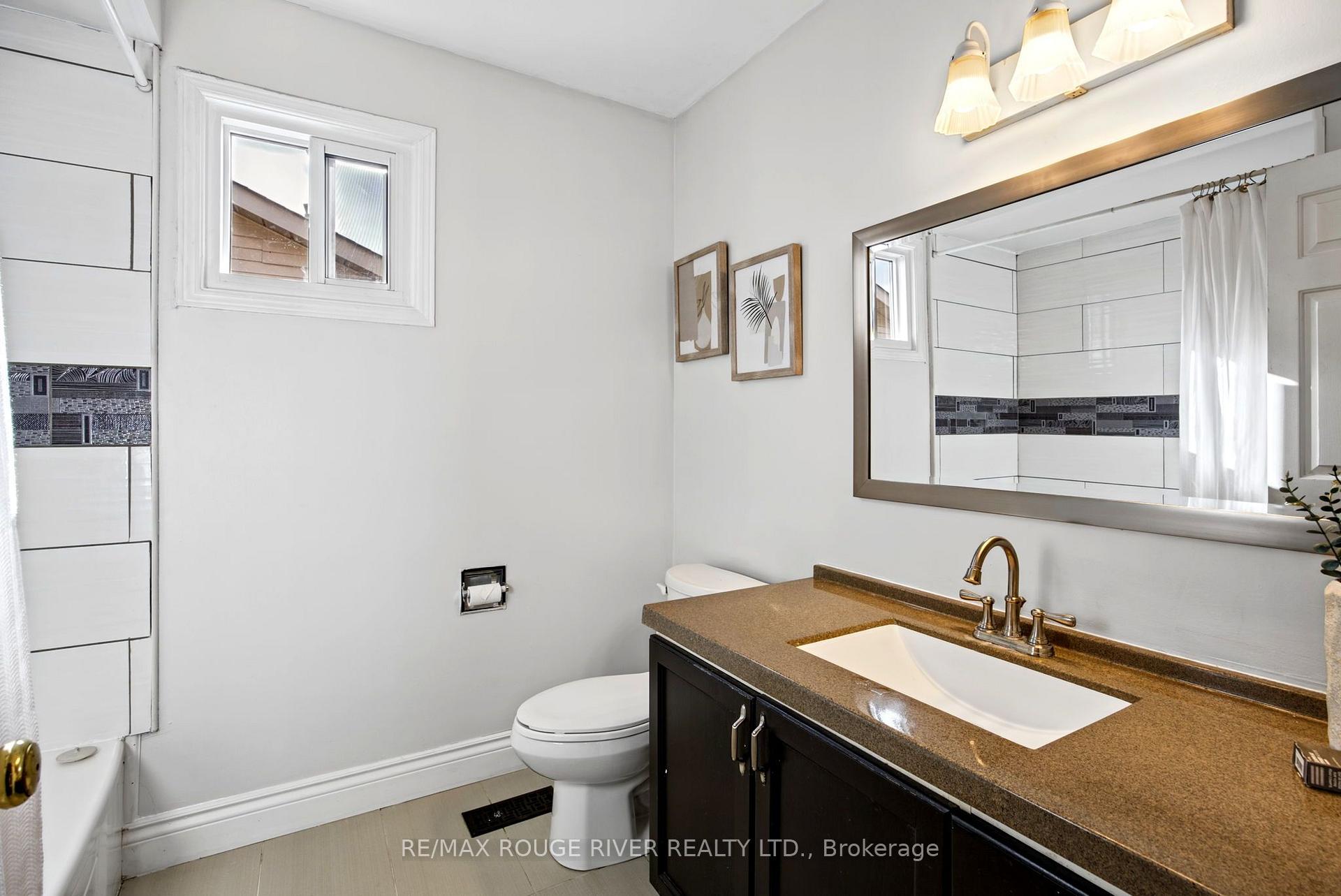 Photo 40 of 7 Greenview Court, Whitby, Blue Grass Meadows — HOMEH