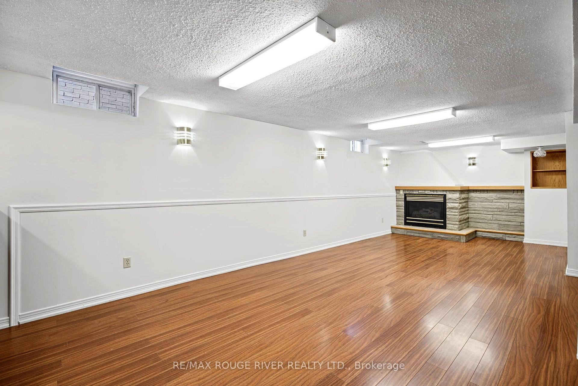 Photo 42 of 7 Greenview Court, Whitby, Blue Grass Meadows — HOMEH