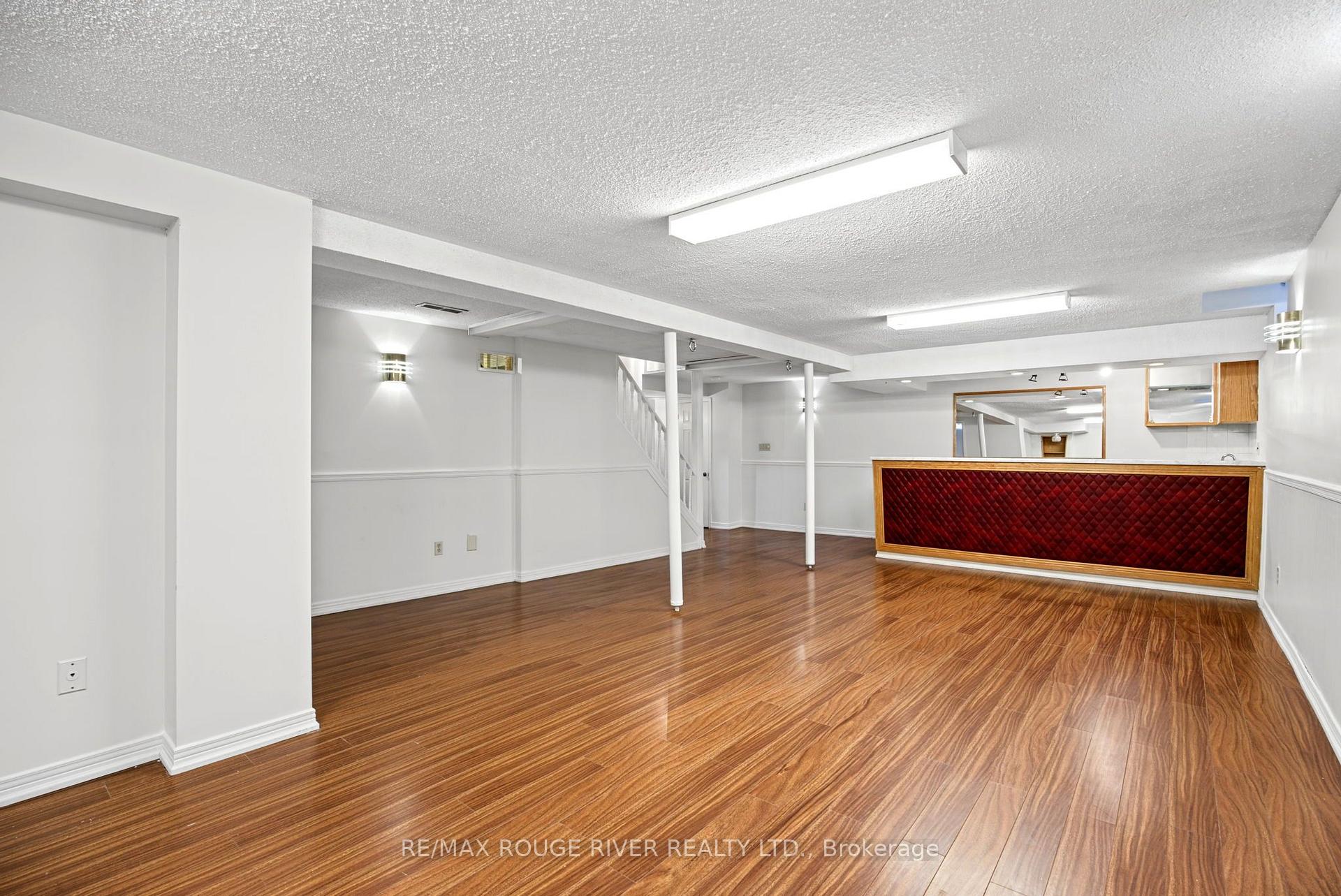 Photo 43 of 7 Greenview Court, Whitby, Blue Grass Meadows — HOMEH