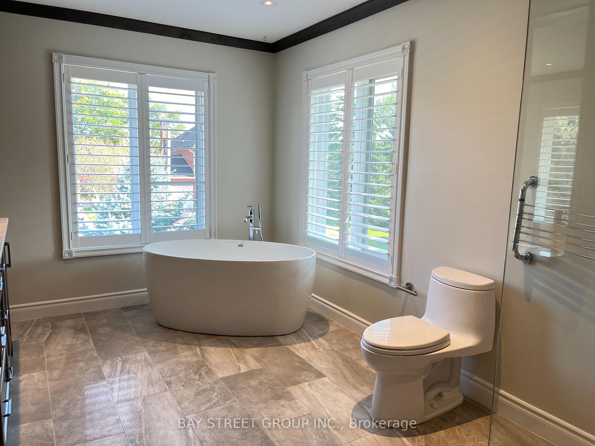 Photo 22 of 1035 Masters Green, Oakville, Glen Abbey — HOMEH