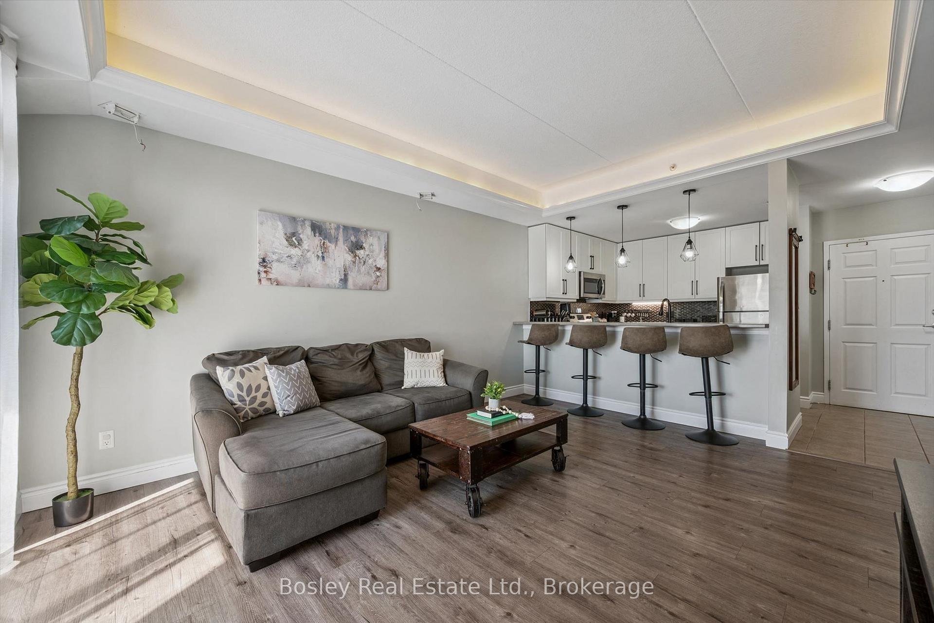 Photo 7 of Unit 314, 2 Colonial Drive, Guelph, Pineridge/Westminster Woods — HOMEH