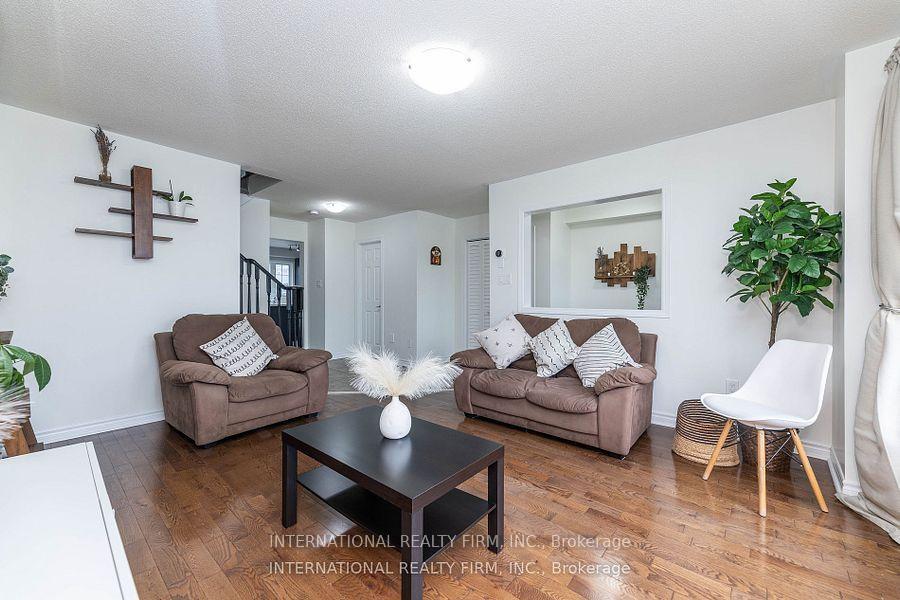 Photo 10 of 1855 Appleby Line, Burlington, Uptown — HOMEH