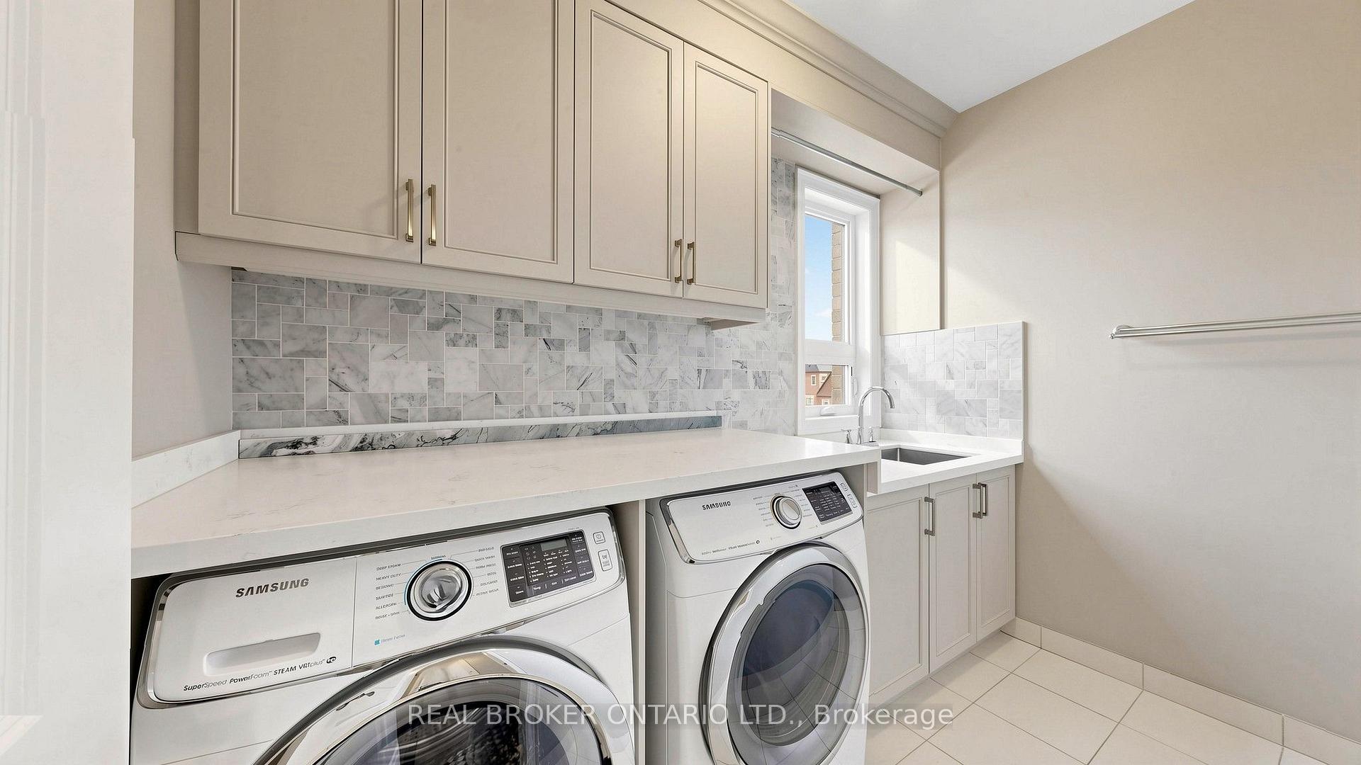 Photo 23 of 106 Via Romano Boulevard, Vaughan, Patterson — HOMEH