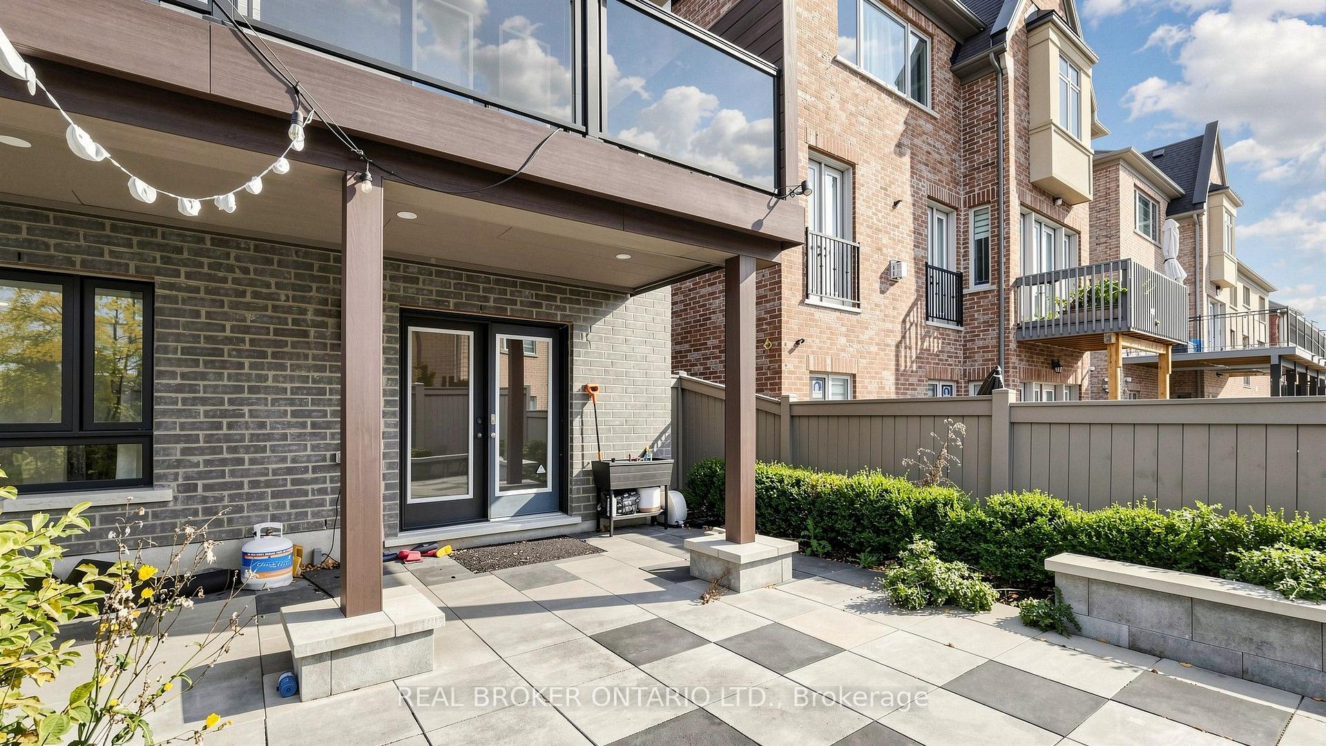 Photo 33 of 106 Via Romano Boulevard, Vaughan, Patterson — HOMEH