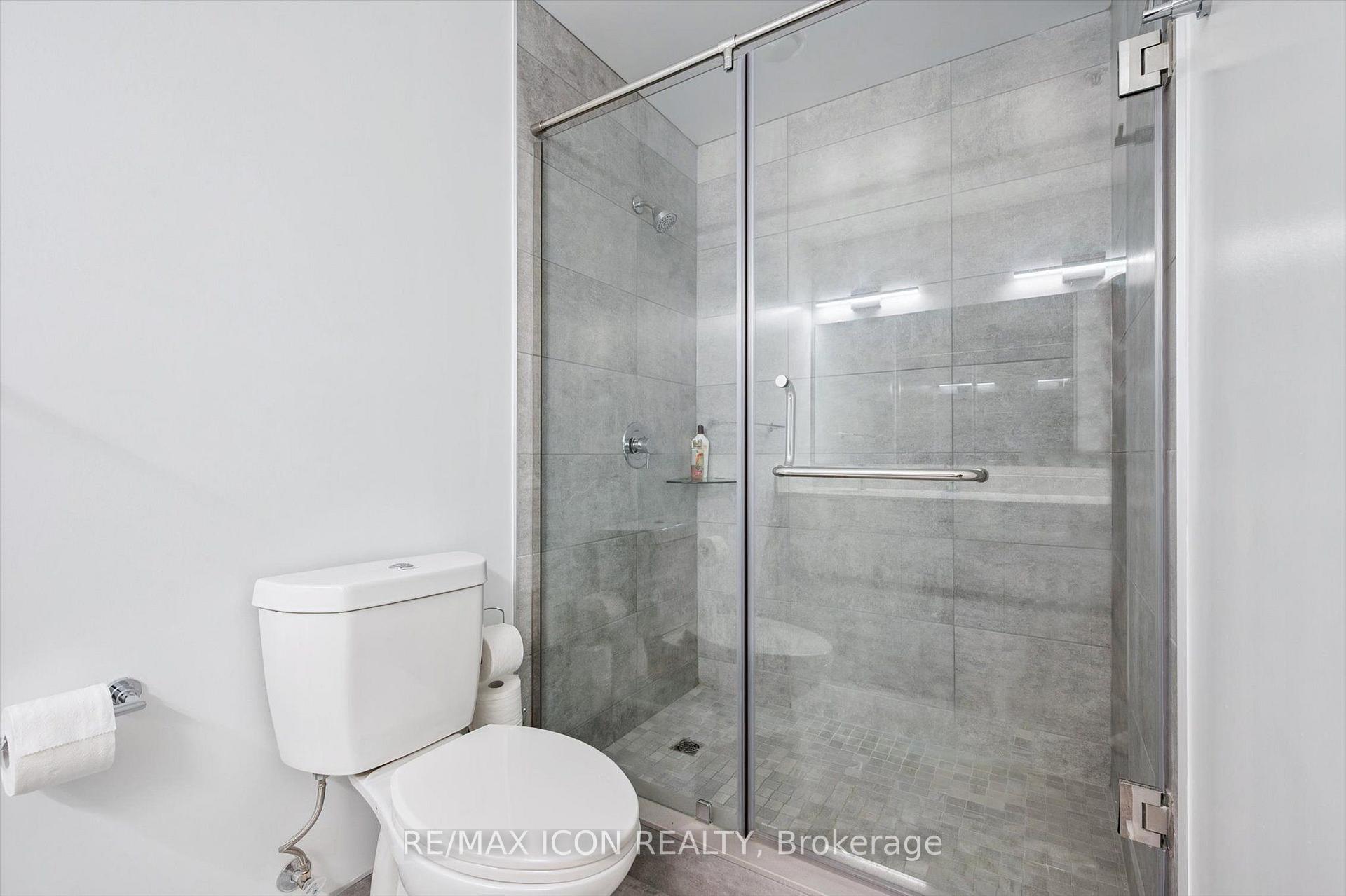 Photo 17 of Unit 902, 15 Glebe Street, Cambridge, St. Andrews Estates — HOMEH