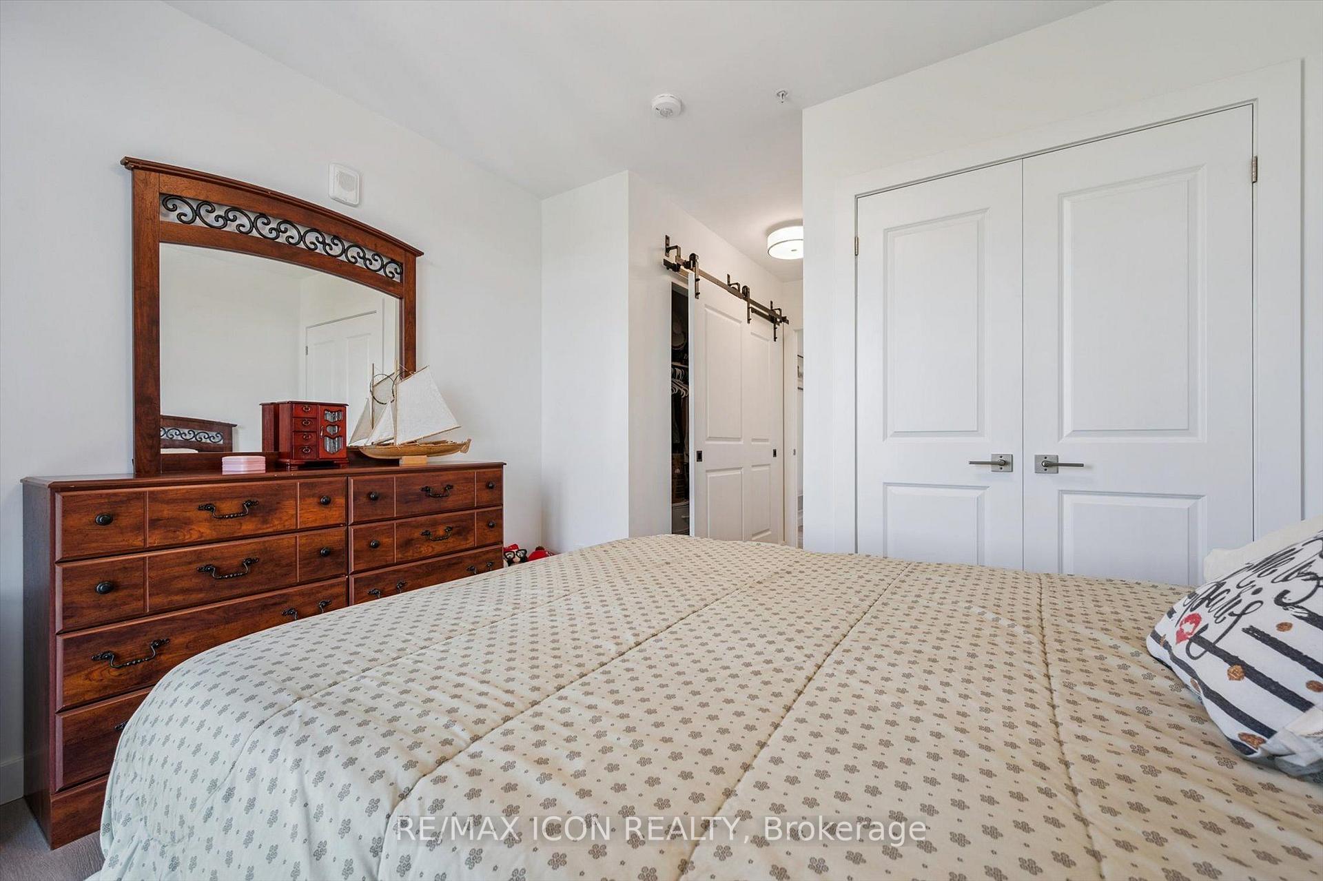 Photo 19 of Unit 902, 15 Glebe Street, Cambridge, St. Andrews Estates — HOMEH