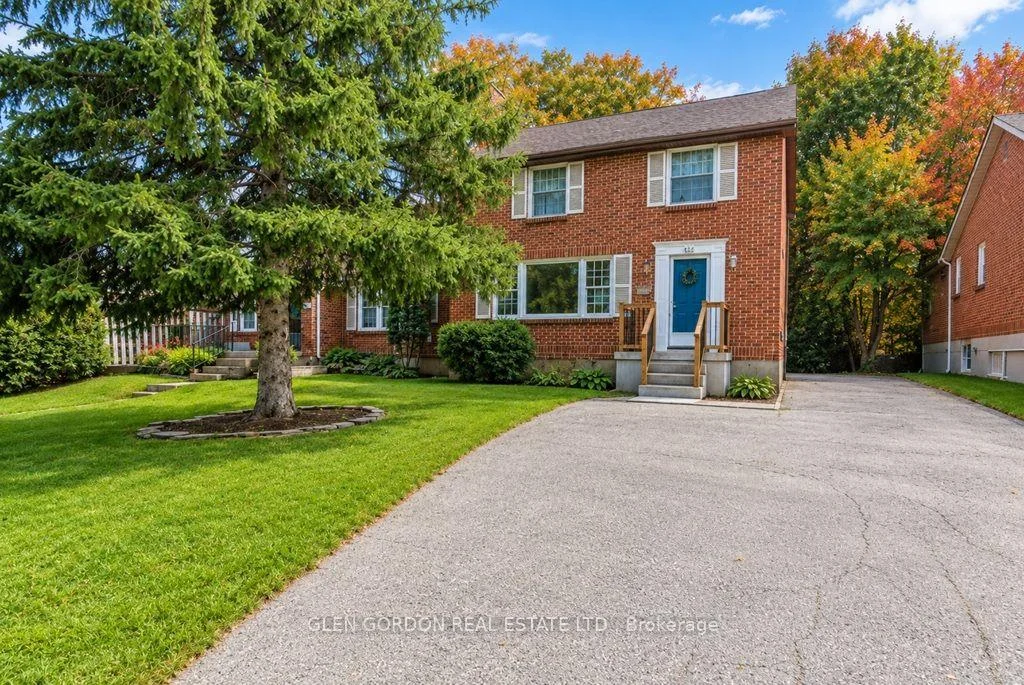 Photo of 595 Victoria Street