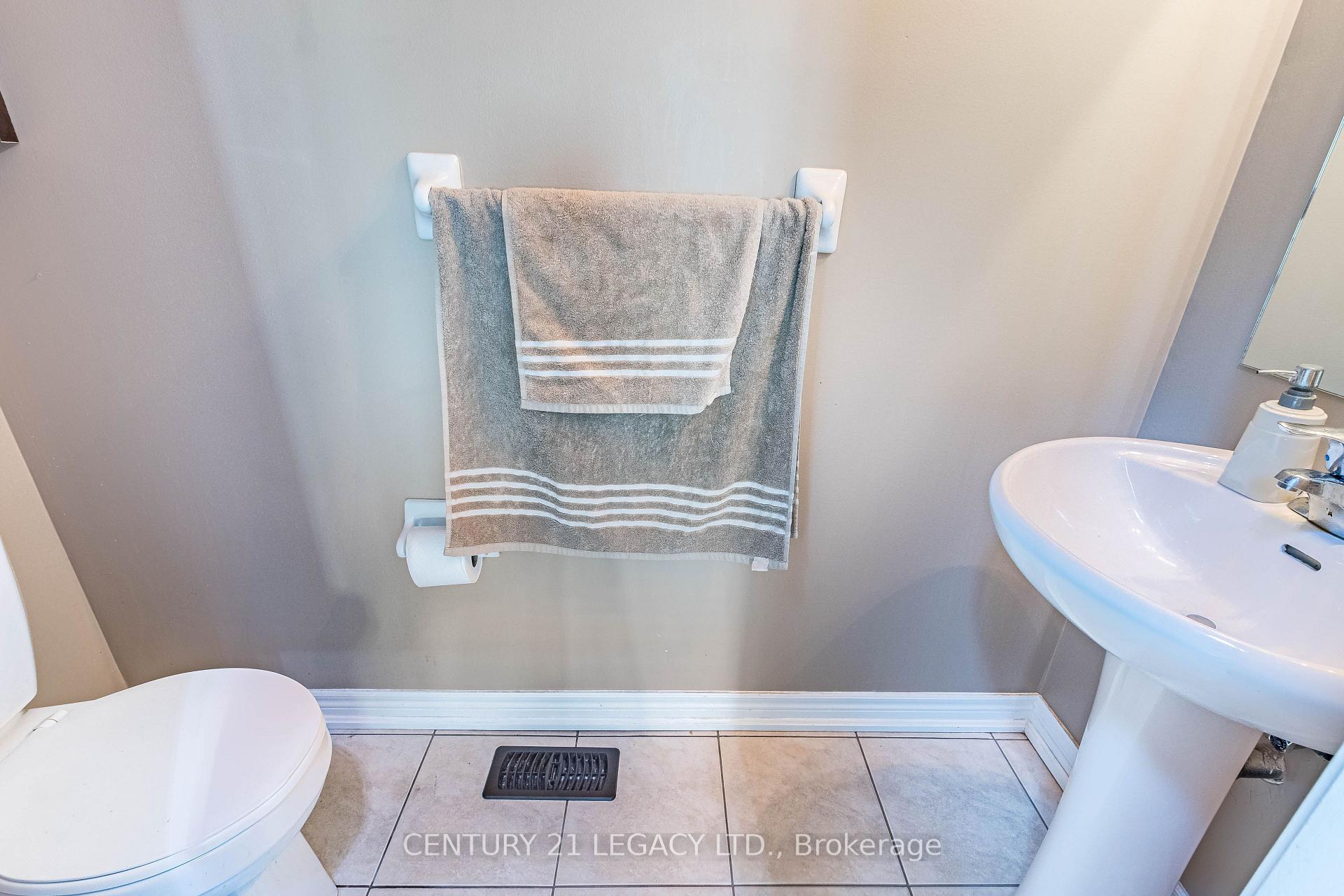 Photo 11 of 11 Drummondville Drive, Brampton, Bram East — HOMEH