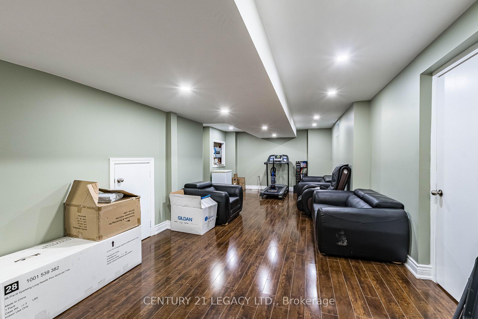 Photo 21 of 11 Drummondville Drive, Brampton, Bram East — HOMEH