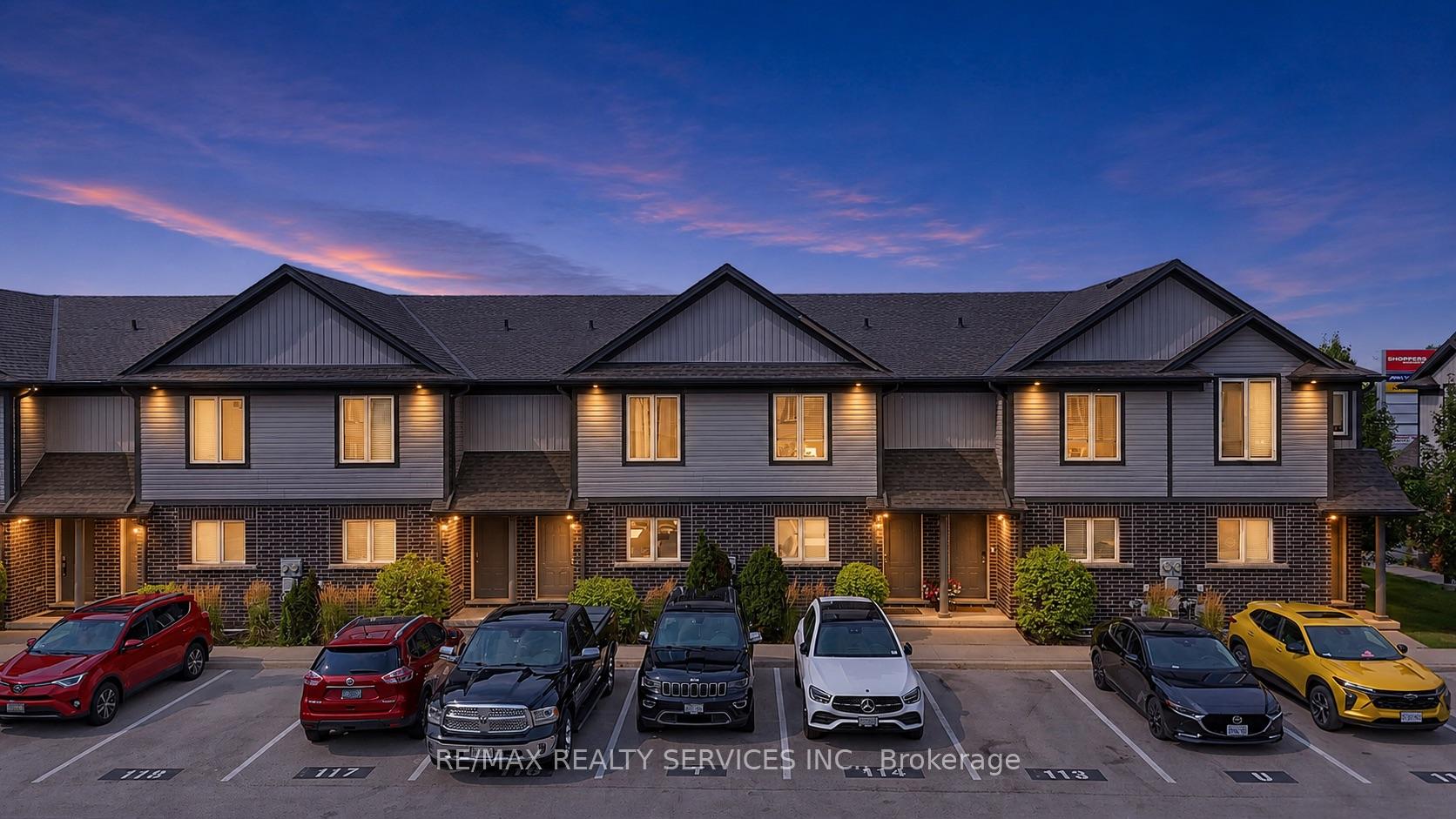 Photo 28 of 7768 Ascot Circle, Niagara Falls, Ascot — HOMEH