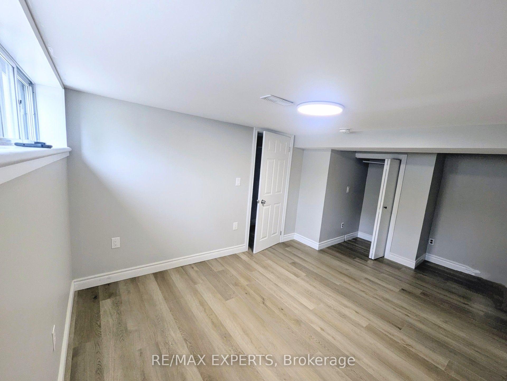 Photo 9 of Unit LOWER, 42 Mossbank Drive, Scarborough, Woburn — HOMEH