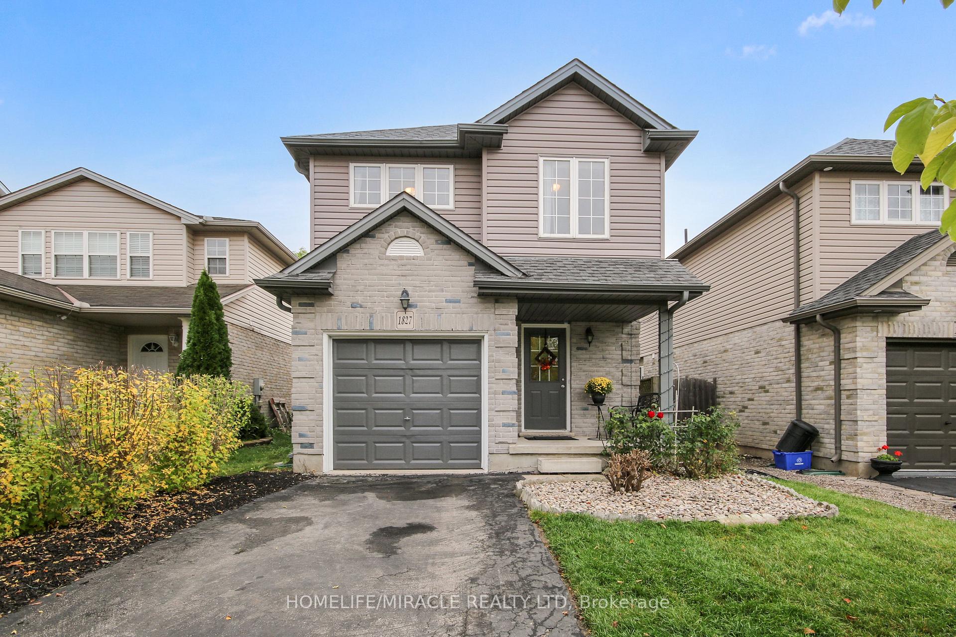 Photo of 1827 Bloom Crescent