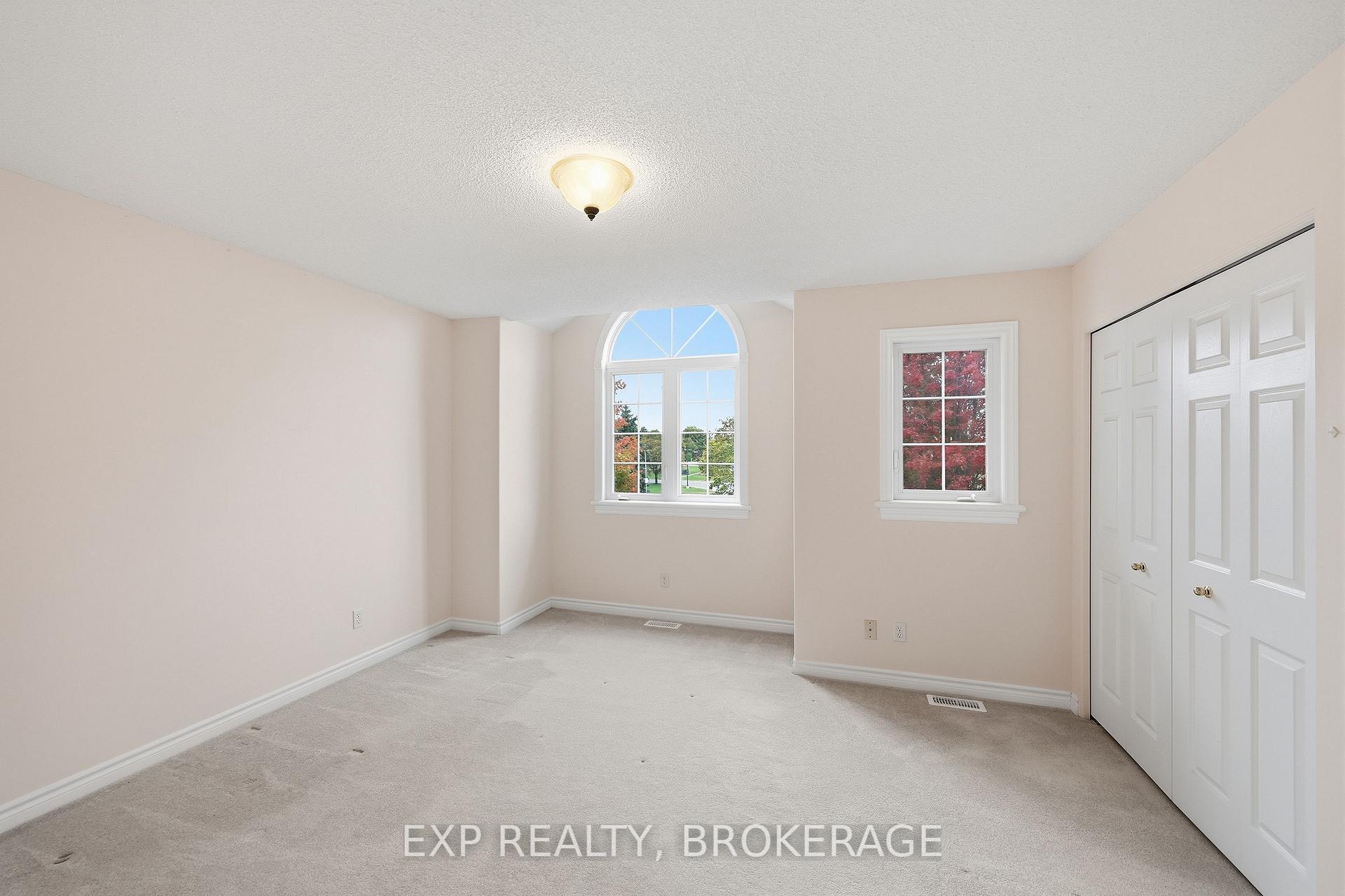 Photo 51 of 702 Maclean Court, Kingston, Kingston East (Incl Barret Crt) — HOMEH