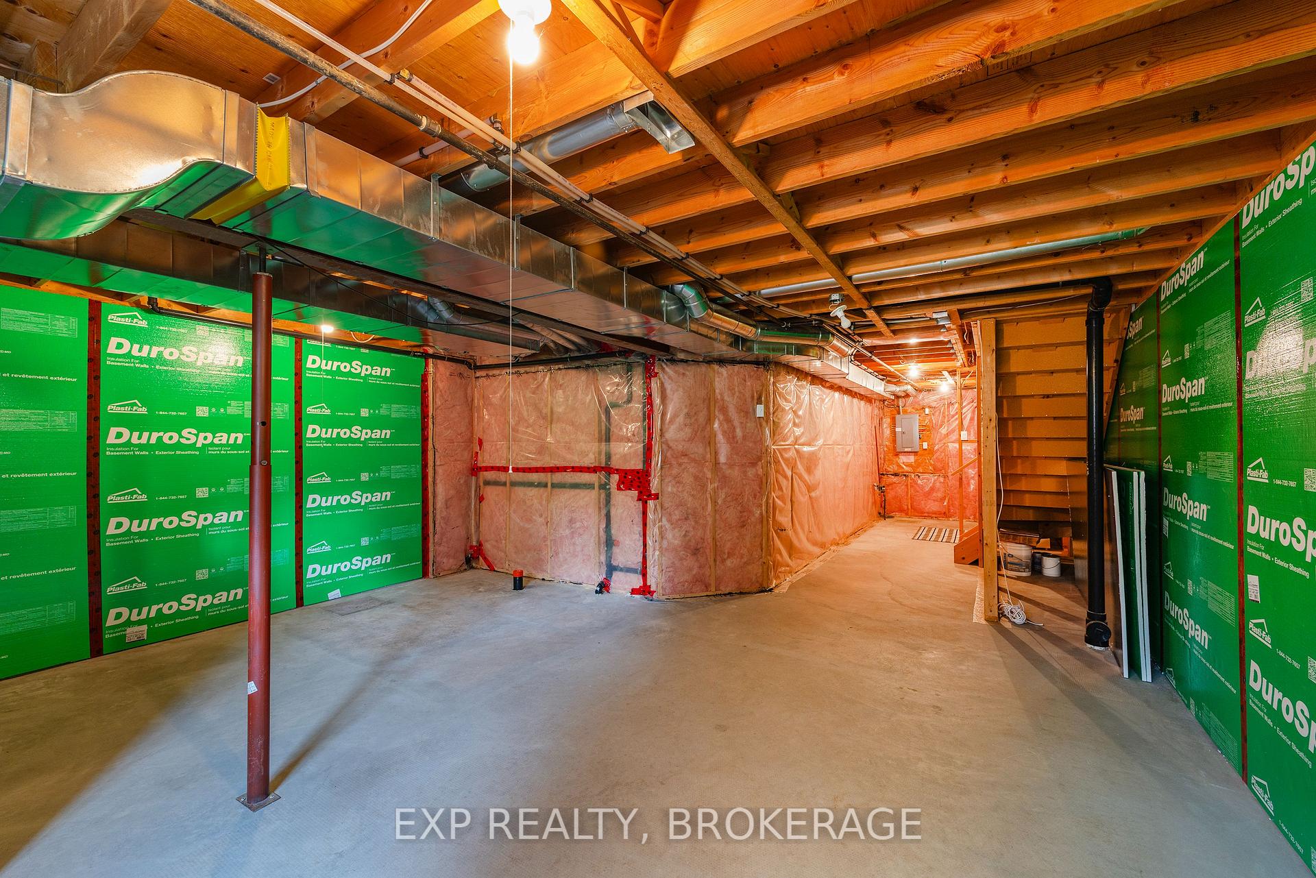 Photo 61 of 702 Maclean Court, Kingston, Kingston East (Incl Barret Crt) — HOMEH