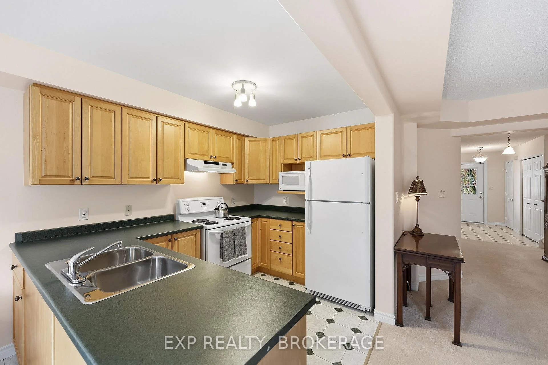 Photo 71 of 702 Maclean Court, Kingston, Kingston East (Incl Barret Crt) — HOMEH