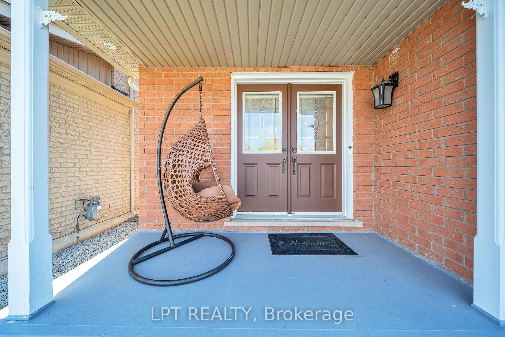 Photo 6 of 83 River Rock Crescent, Brampton, Fletcher's Meadow — HOMEH