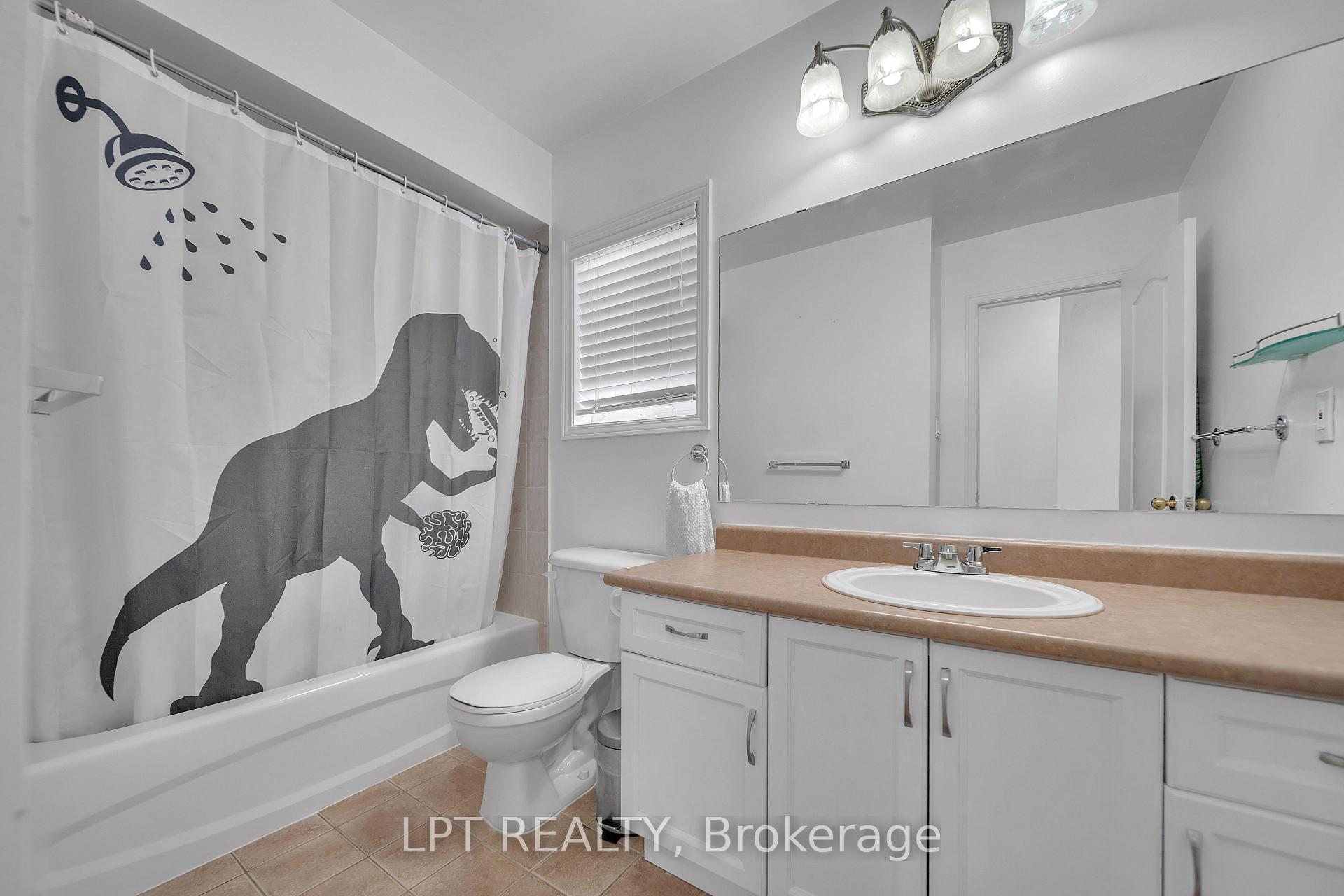 Photo 31 of 83 River Rock Crescent, Brampton, Fletcher's Meadow — HOMEH