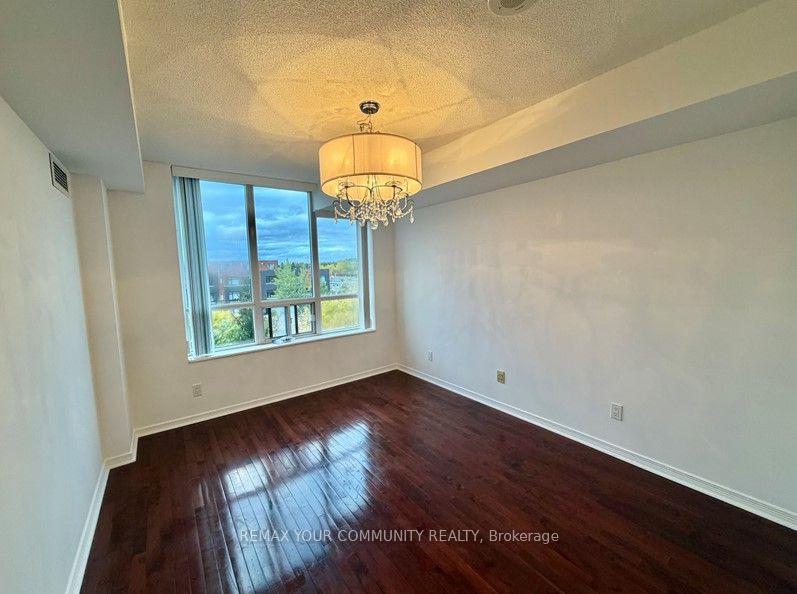 Photo 6 of Unit 402, 350 Red Maple Road, Richmond Hill, Langstaff — HOMEH