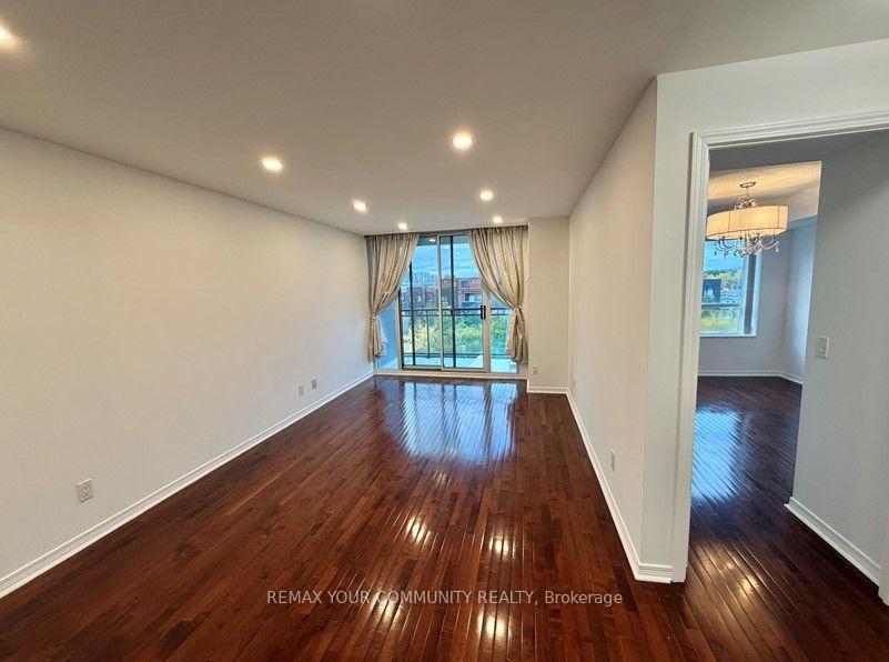 Photo 10 of Unit 402, 350 Red Maple Road, Richmond Hill, Langstaff — HOMEH