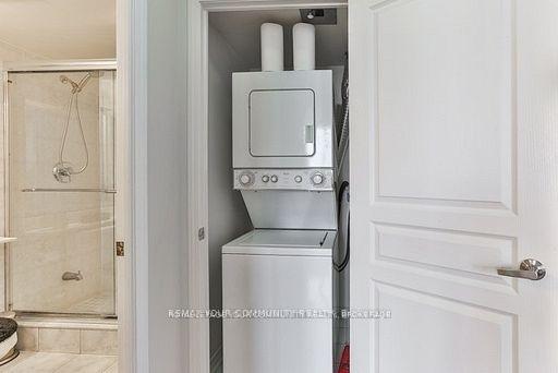 Photo 17 of Unit 402, 350 Red Maple Road, Richmond Hill, Langstaff — HOMEH