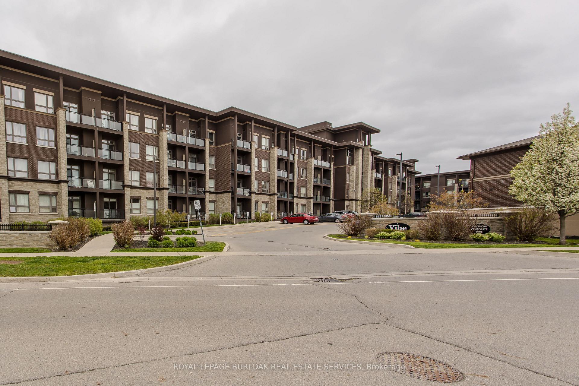 Photo 31 of Unit 307, 5010 Corporate Drive, Burlington, Uptown — HOMEH