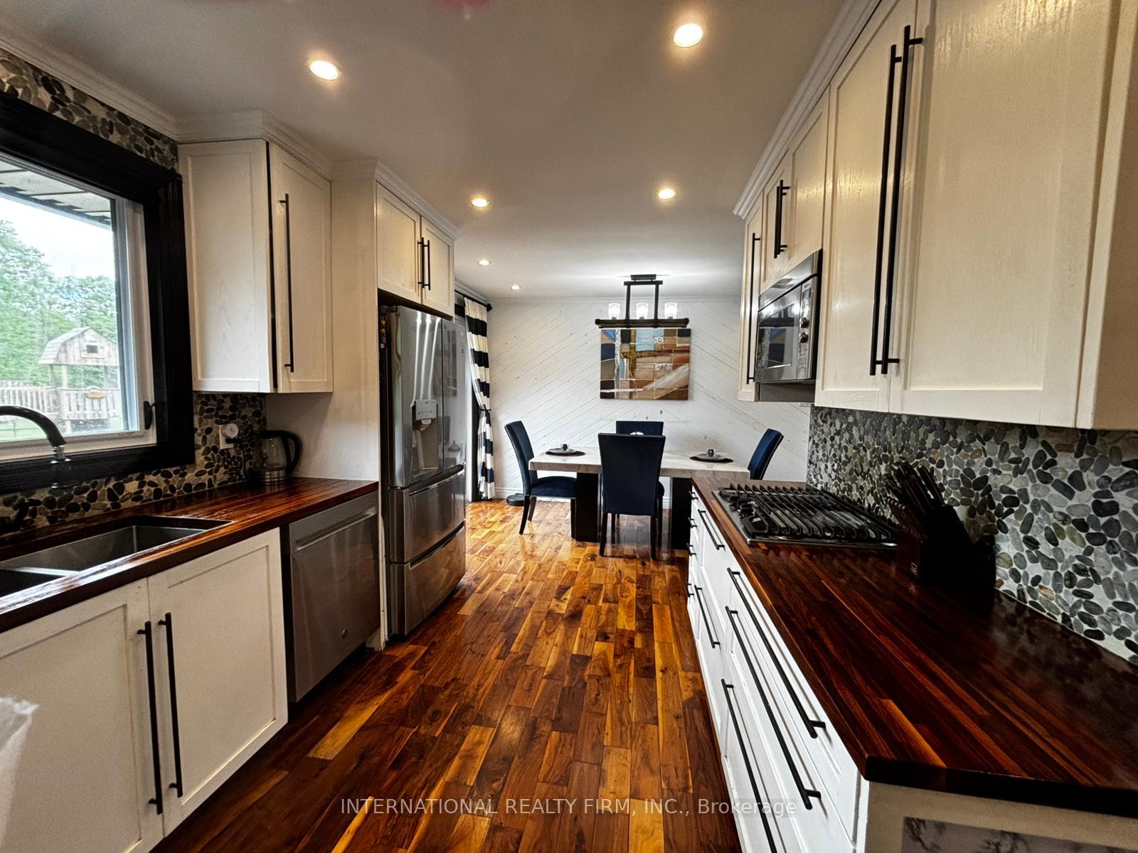 Photo 8 of 9364 Wellington Rd 124, Erin, Rural Erin — HOMEH