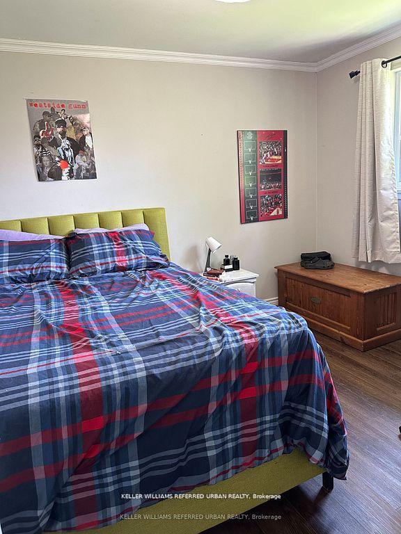 Photo 11 of Unit Main, 30 Collins Crescent, Aurora, Aurora Heights — HOMEH