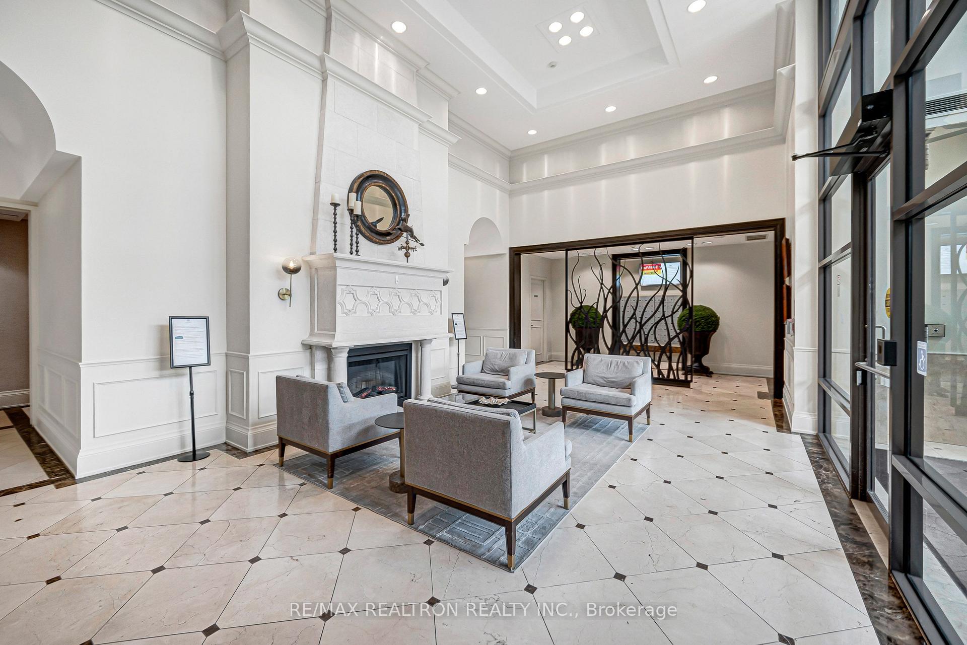 Photo 5 of Unit 601, 330 Red Maple Road, Richmond Hill, Langstaff — HOMEH