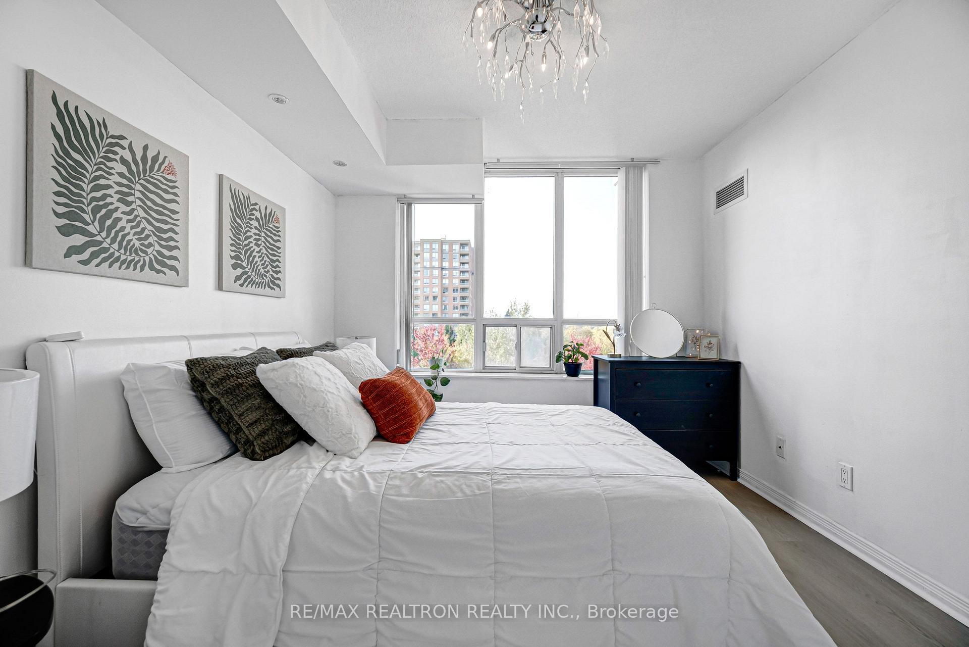 Photo 21 of Unit 601, 330 Red Maple Road, Richmond Hill, Langstaff — HOMEH