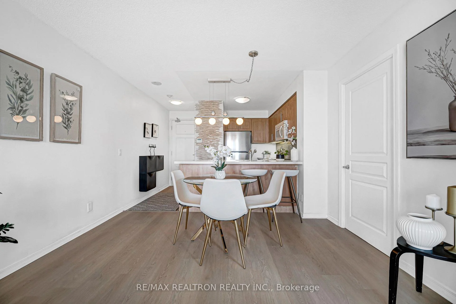 Photo 31 of Unit 601, 330 Red Maple Road, Richmond Hill, Langstaff — HOMEH