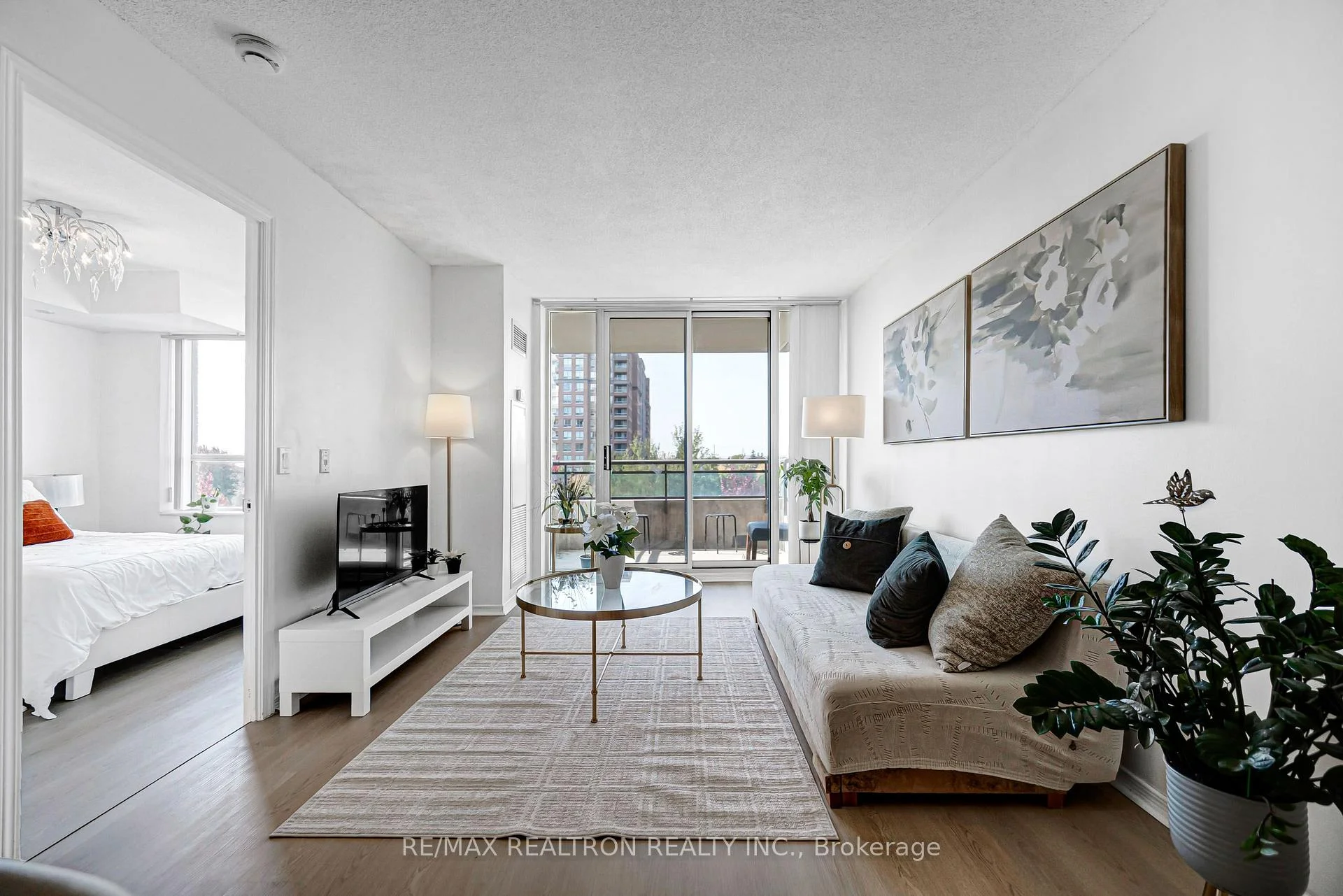 Photo 33 of Unit 601, 330 Red Maple Road, Richmond Hill, Langstaff — HOMEH